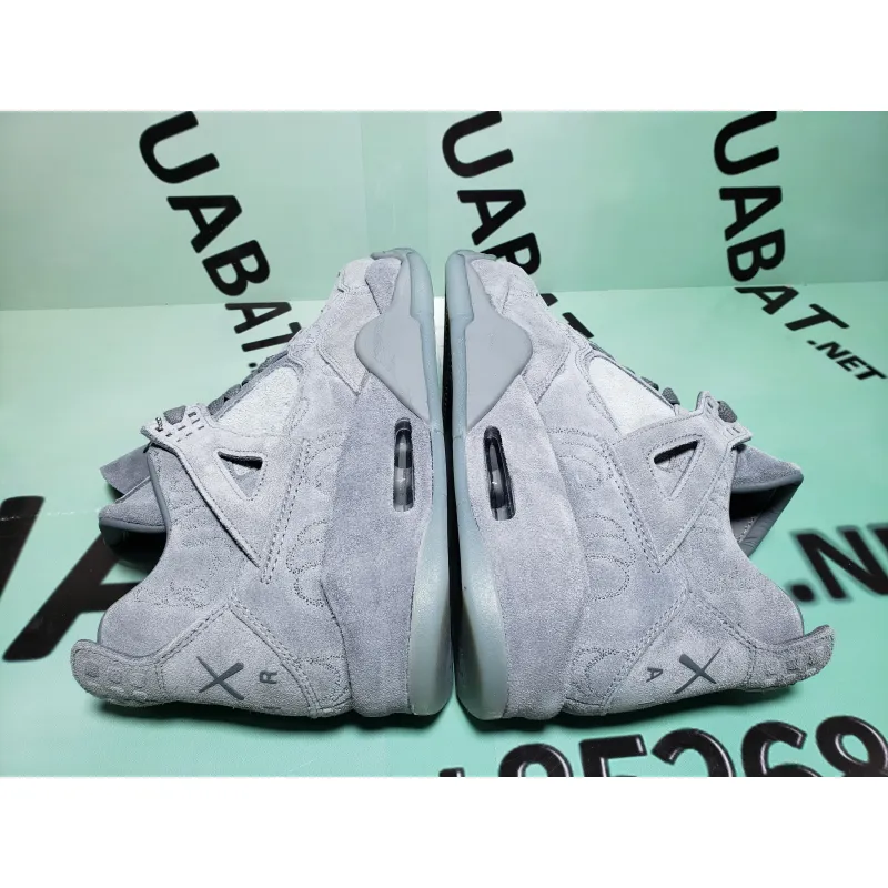 Uabat Jordan 4 Retro Kaws ,930155-003