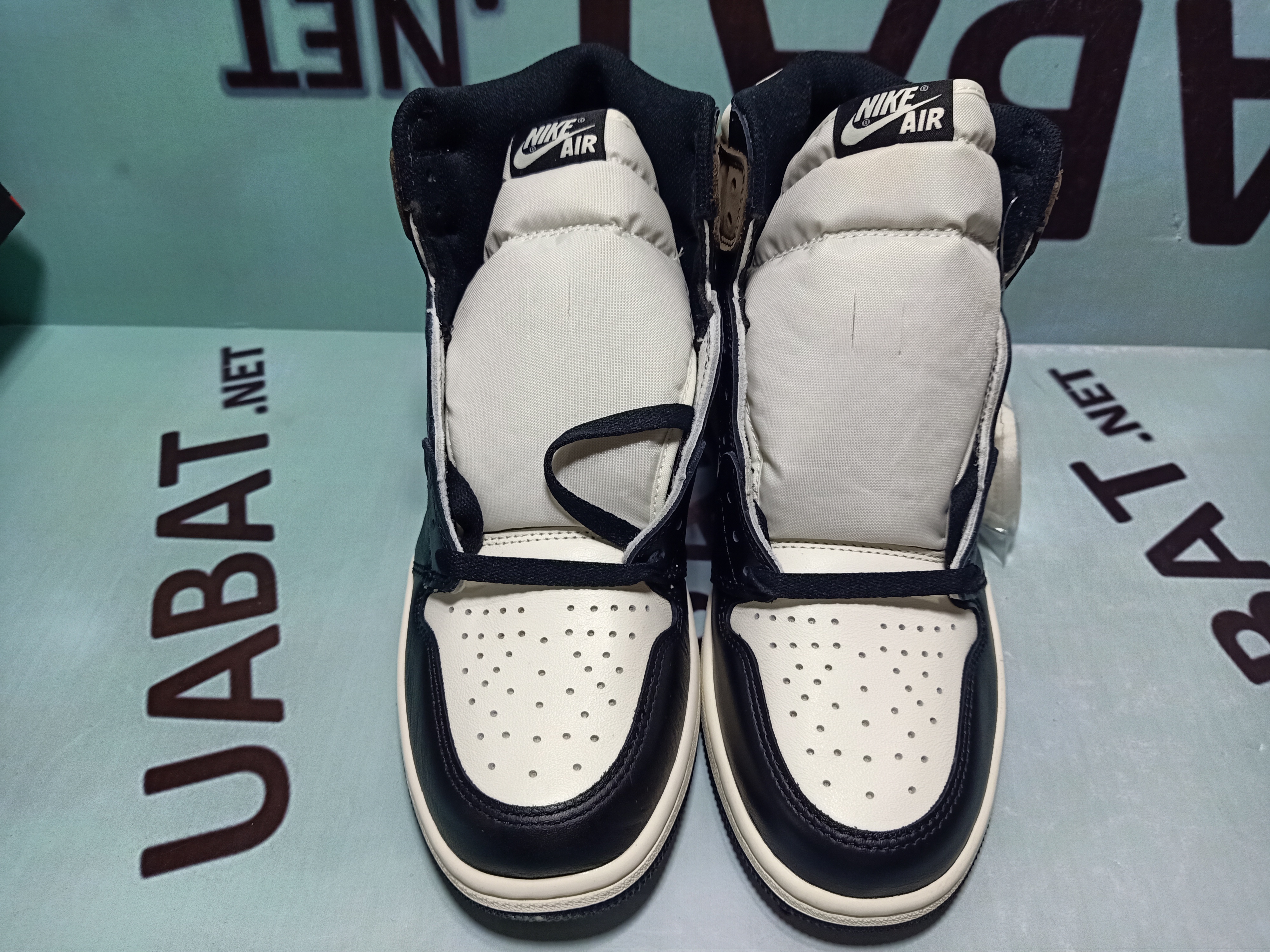 Uabat Jordan 1 Retro High Dark Mocha ,555088-105