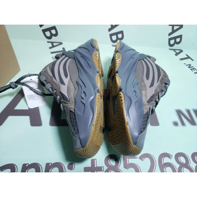 Uabat Yeezy Boost 700 V2 Geode,EG6860