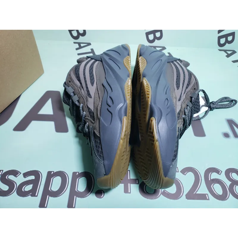 Uabat Yeezy Boost 700 V2 Geode,EG6860