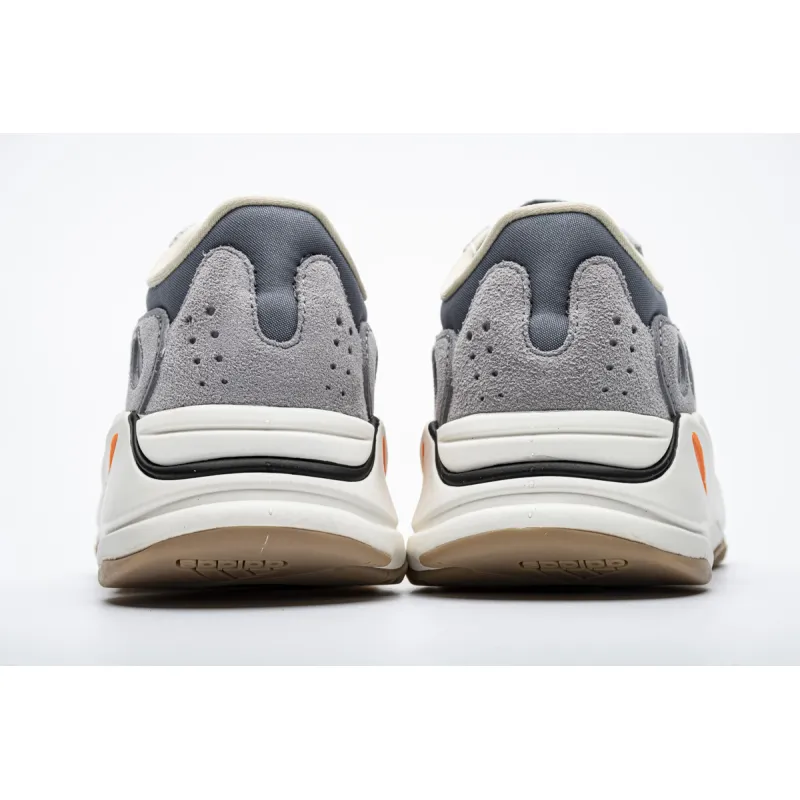Uabat Yeezy Boost 700 Magnet,FV9922