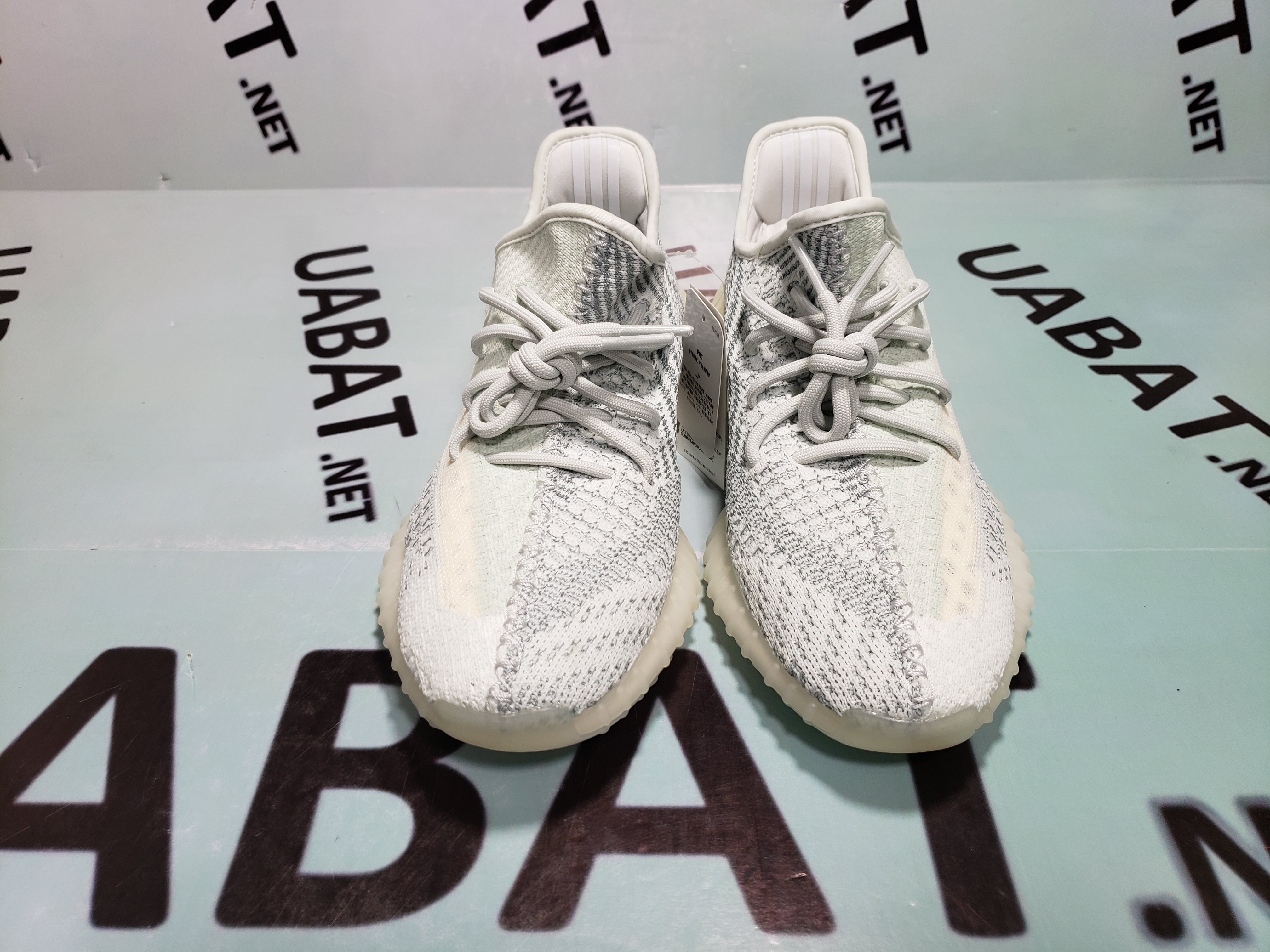 Uabat Yeezy Boost 350 V2 Cloud White (Reflective) ,FW5317
