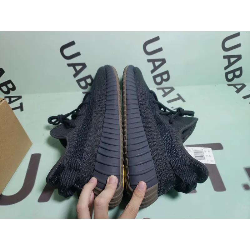 Uabat Yeezy Boost 350 V2 Cinder ,FY2903