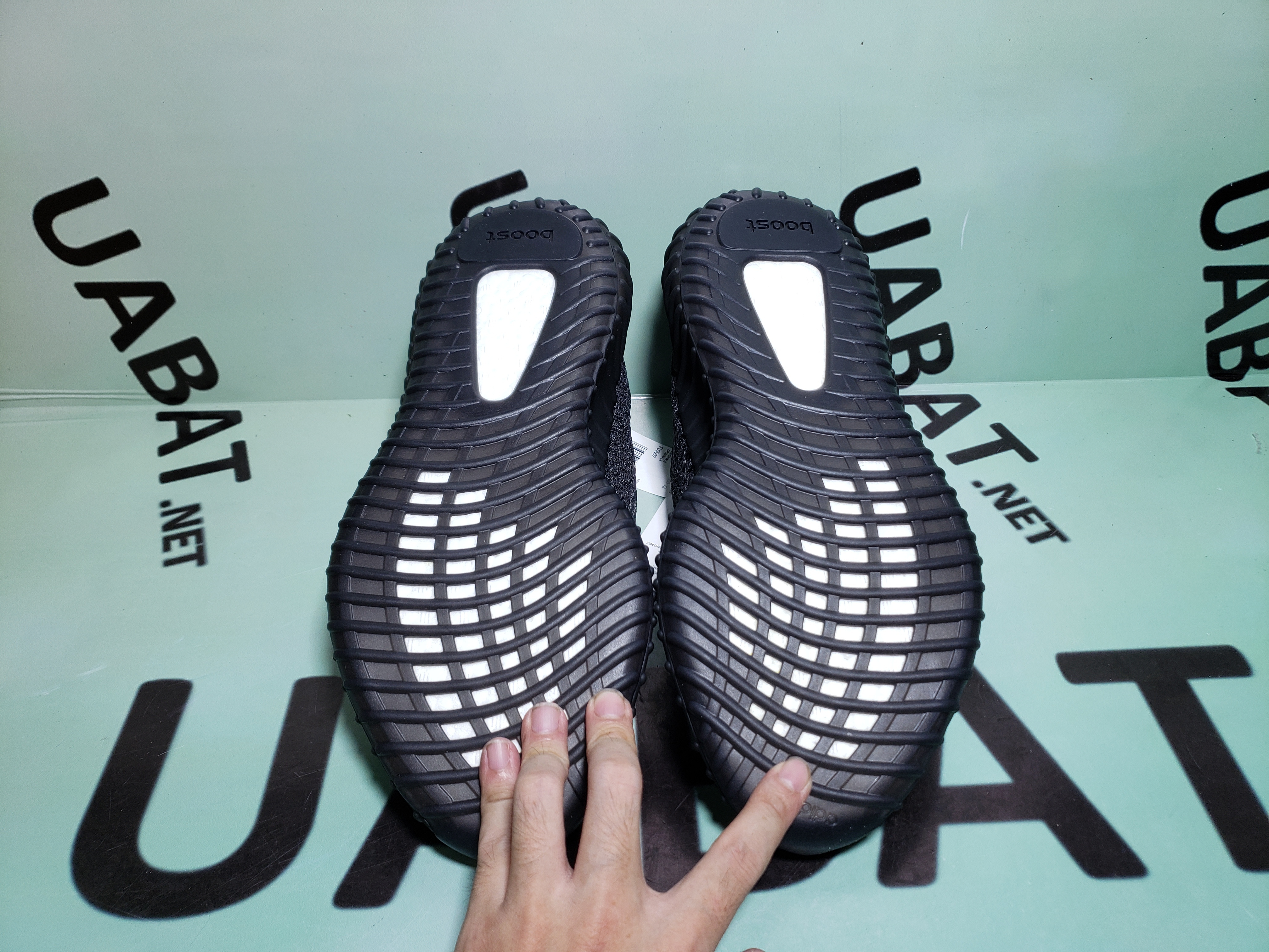 Uabat Yeezy Boost 350 V2 Static Black (Reflective) ,FU9007