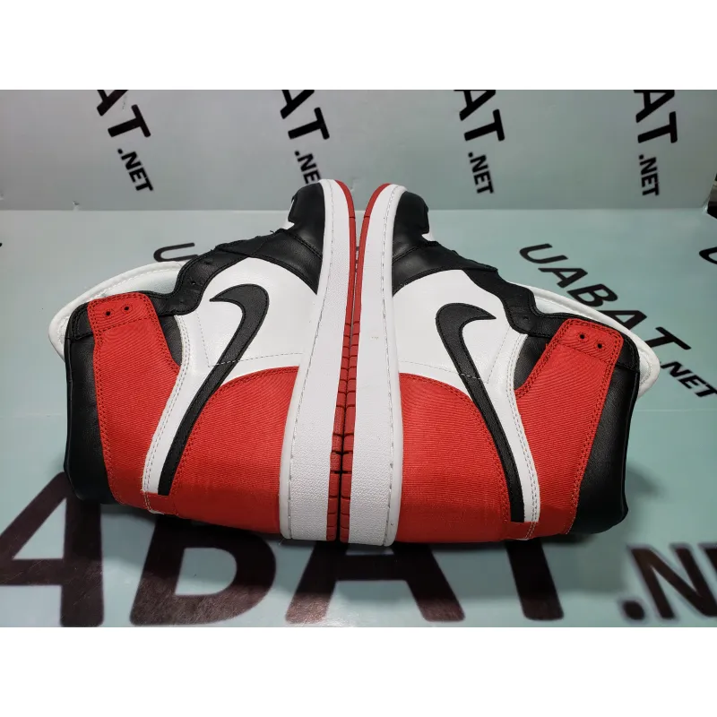 Uabat Jordan 1 Retro High Bloodline ,555088-062