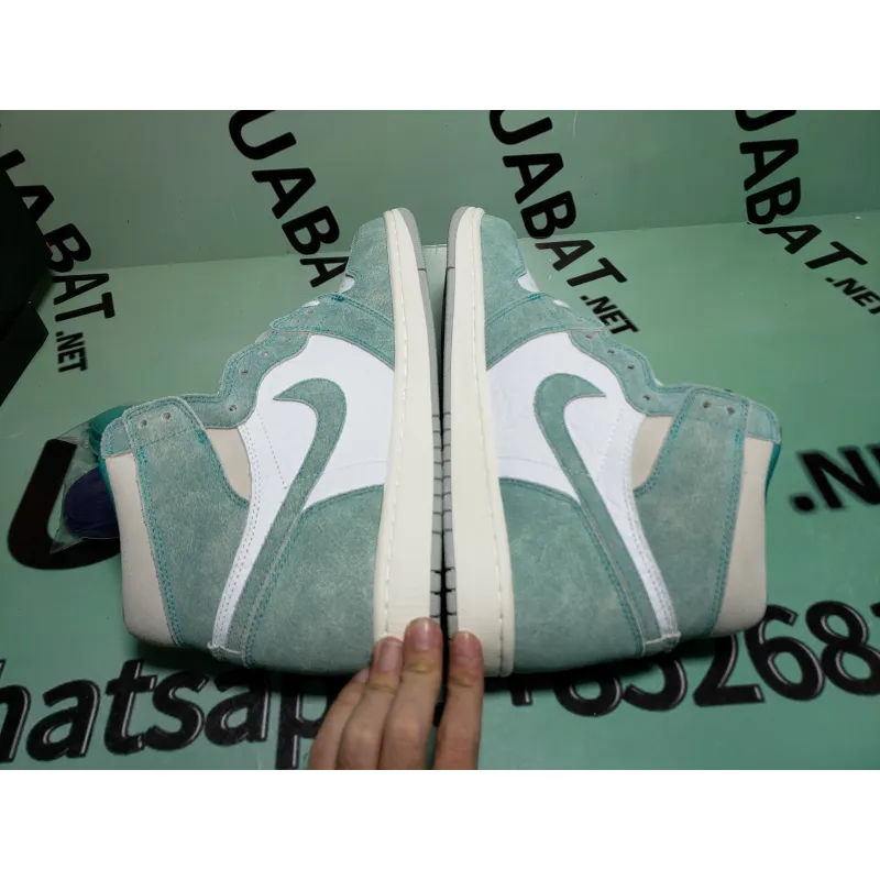 Uabat Jordan 1 Retro High Turbo Green ,555088-311