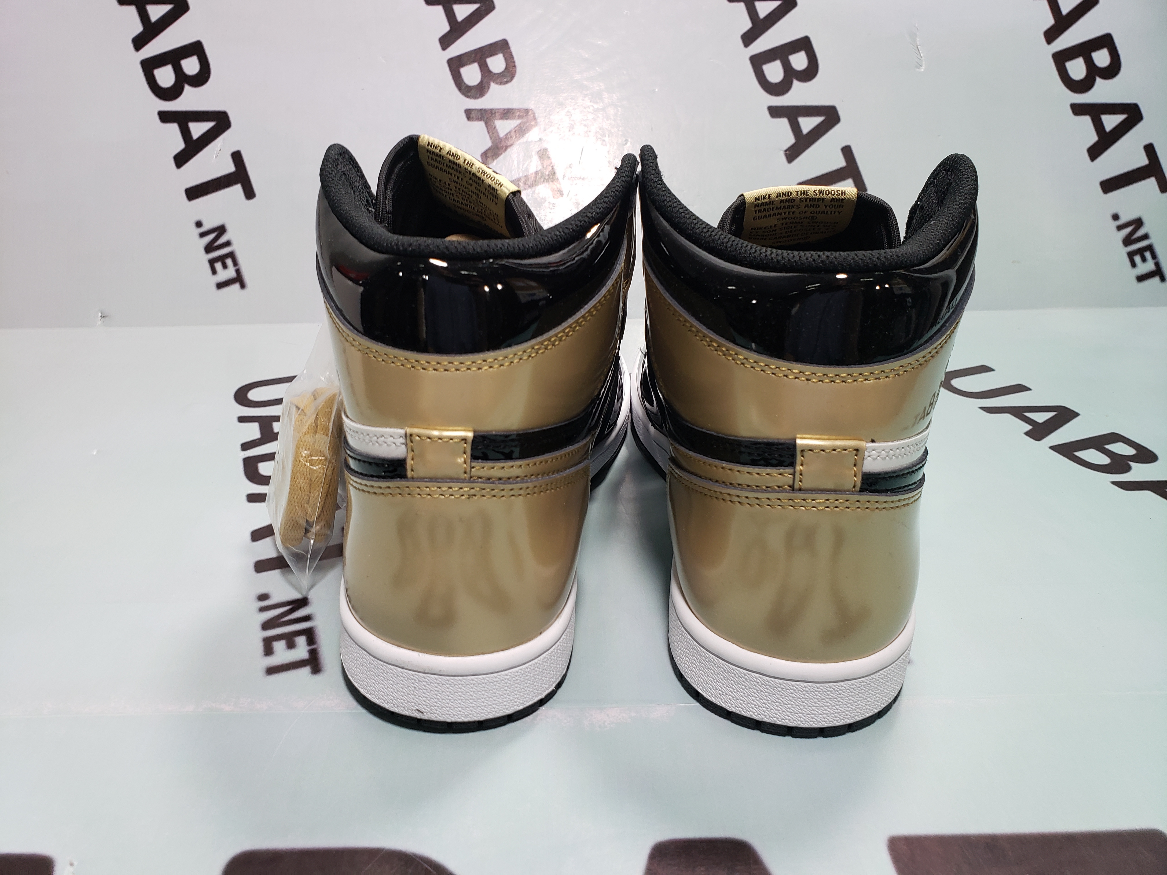 Uabat Jordan 1 Retro High NRG Patent Gold Toe ,861428-007
