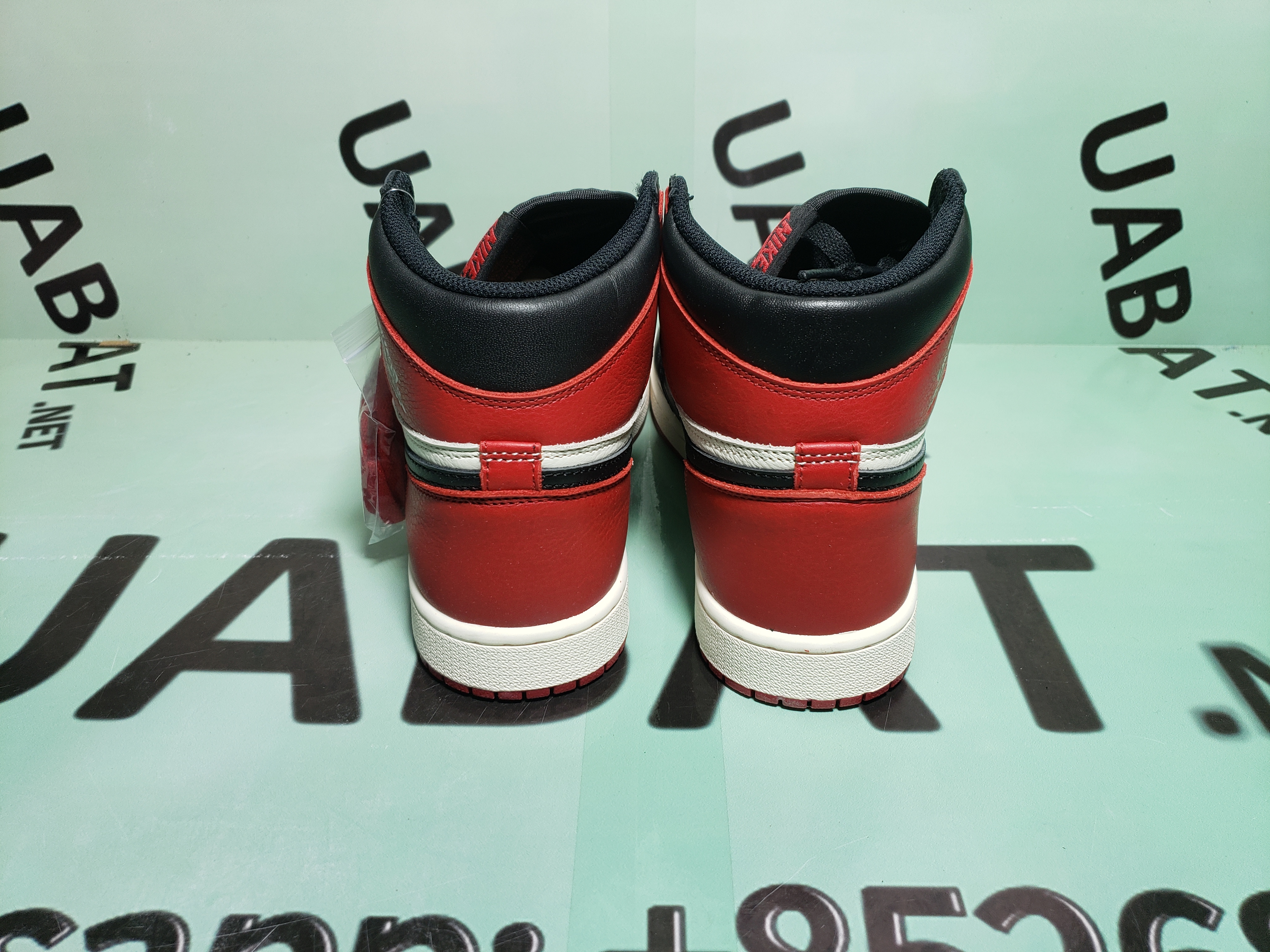 Uabat Jordan 1 Retro High Bred Toe ,555088-610