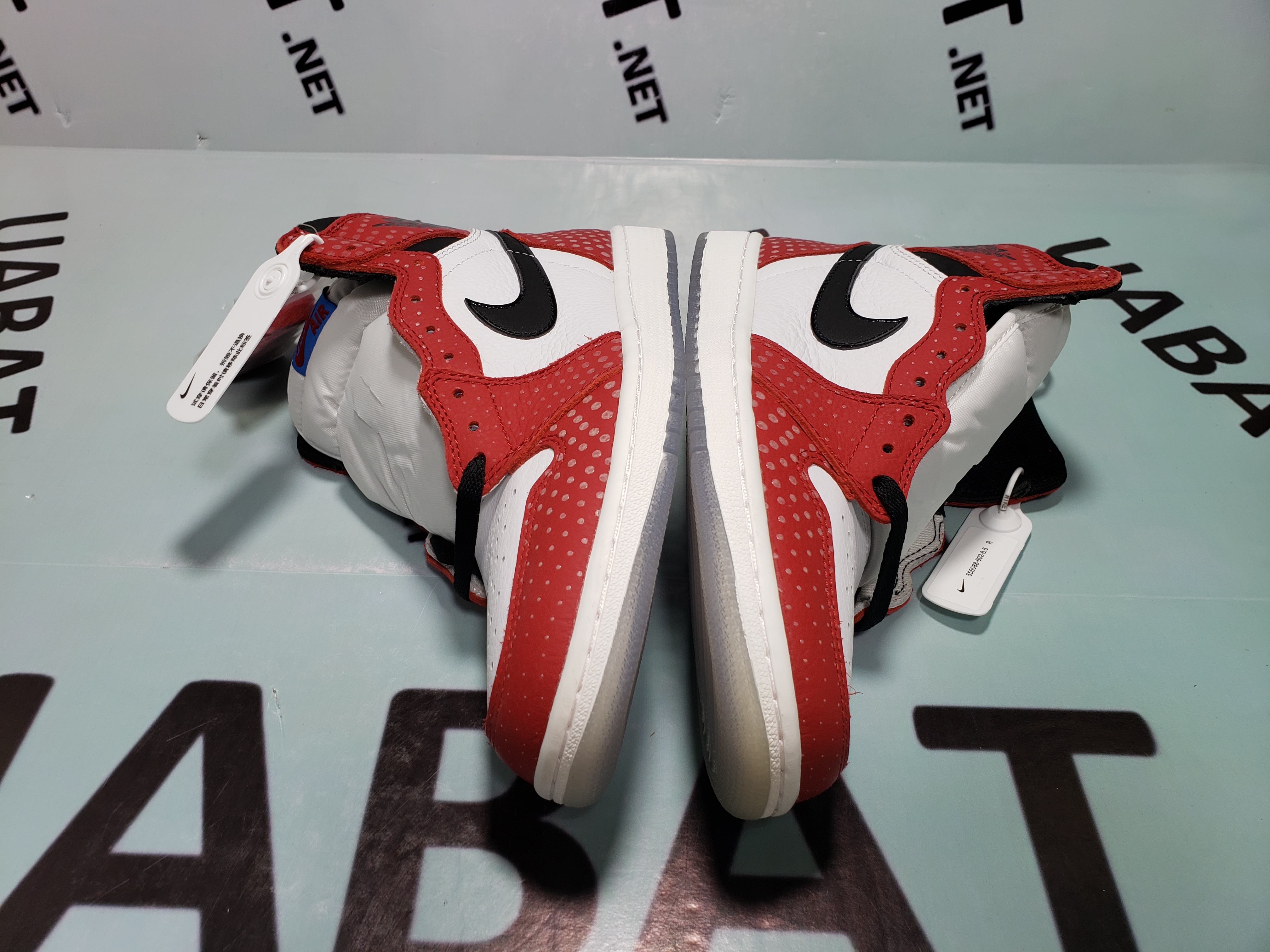 Uabat Jordan 1 Retro High Spider-Man Origin Story ,555088-602