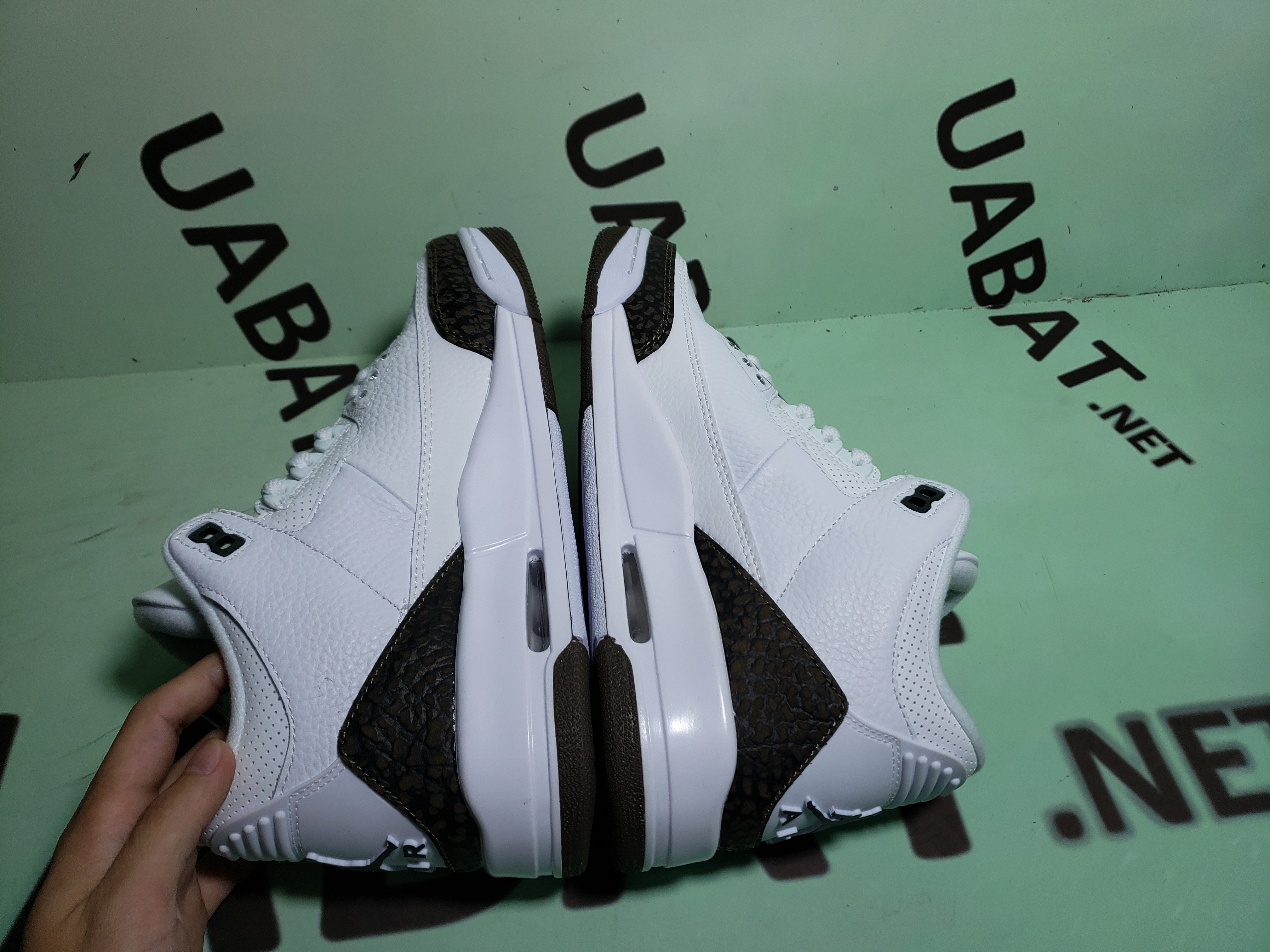 Uabat Jordan 3 Retro Mocha (2018) ,136064-122