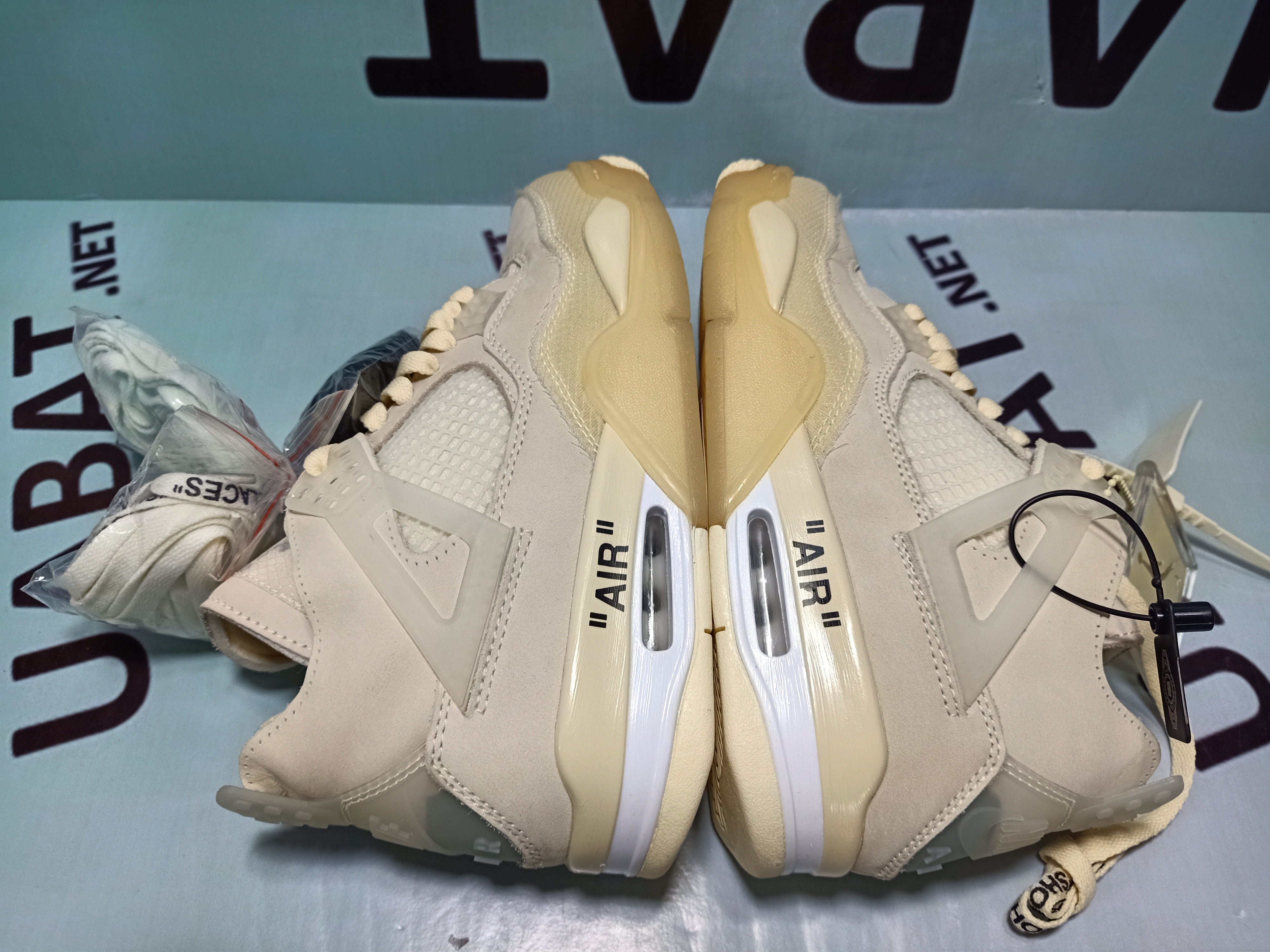 Uabat Jordan 4 Retro Off-White Sail, CV9388-100