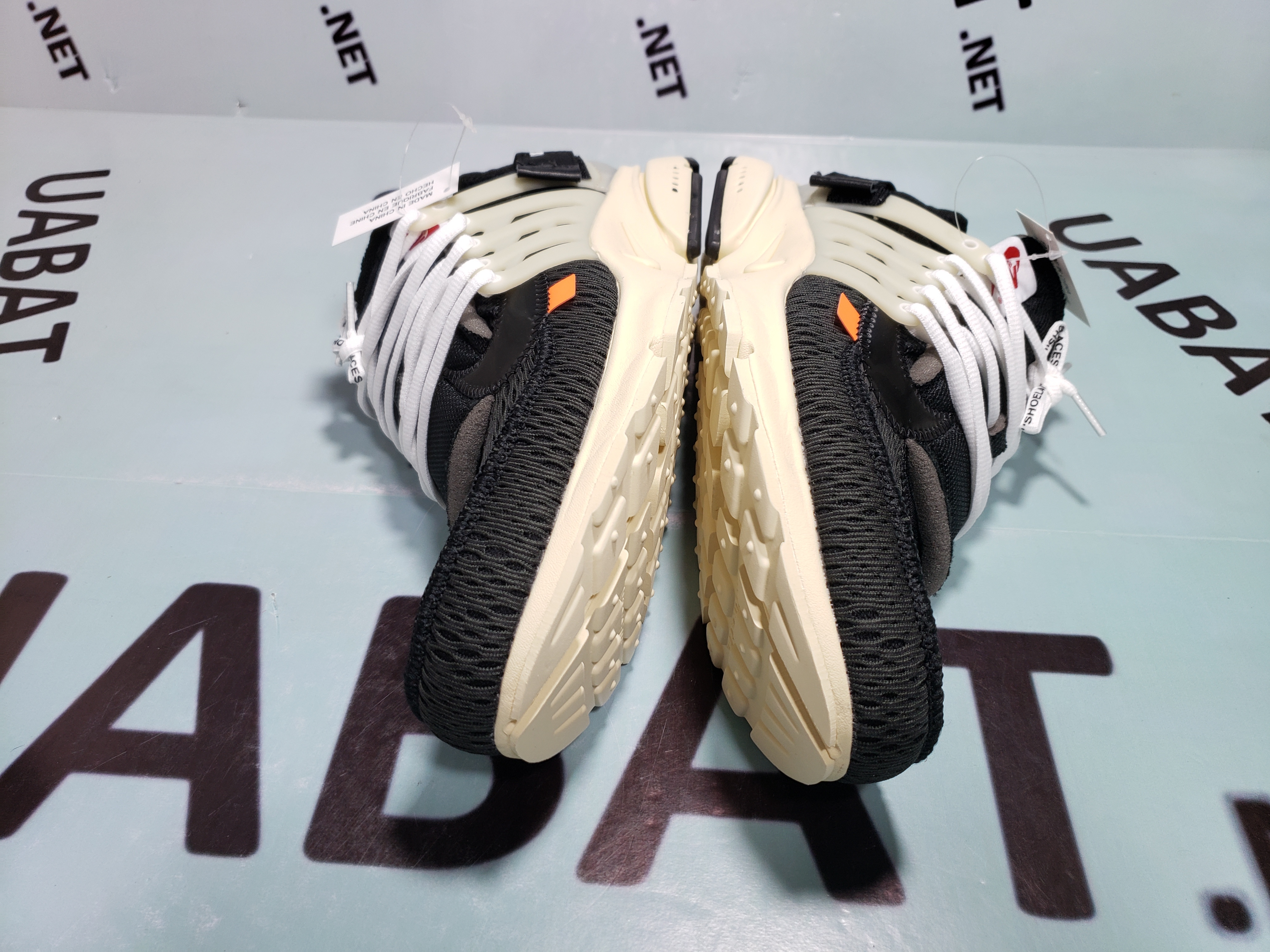 Uabat Air Presto Off-White ,AA3830-001