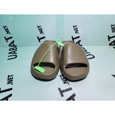 OG Yeezy Slide Earth Brown, FV8425  02