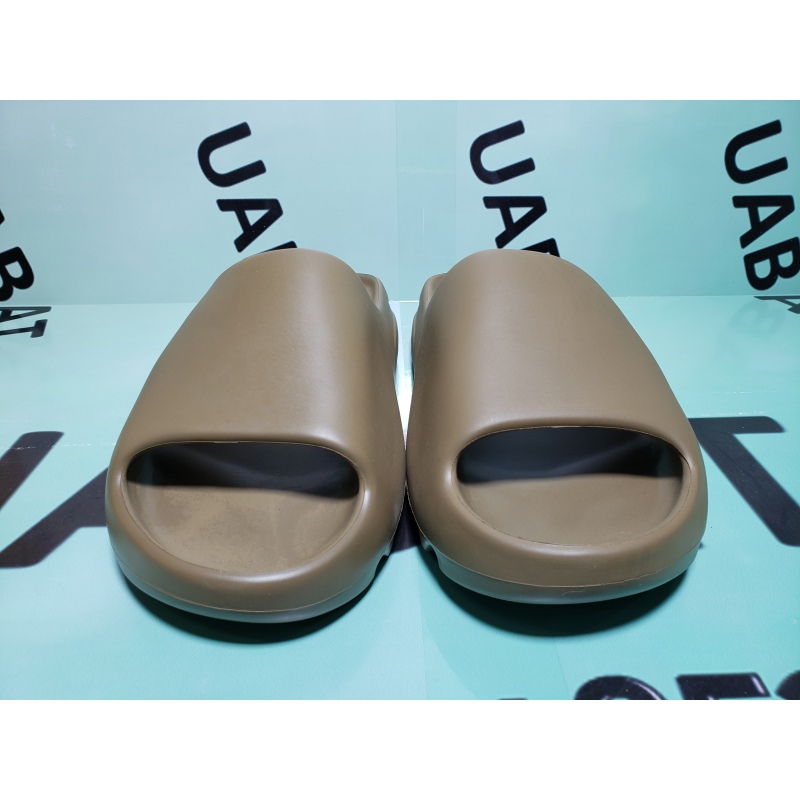 OG Yeezy Slide CORE, G55492