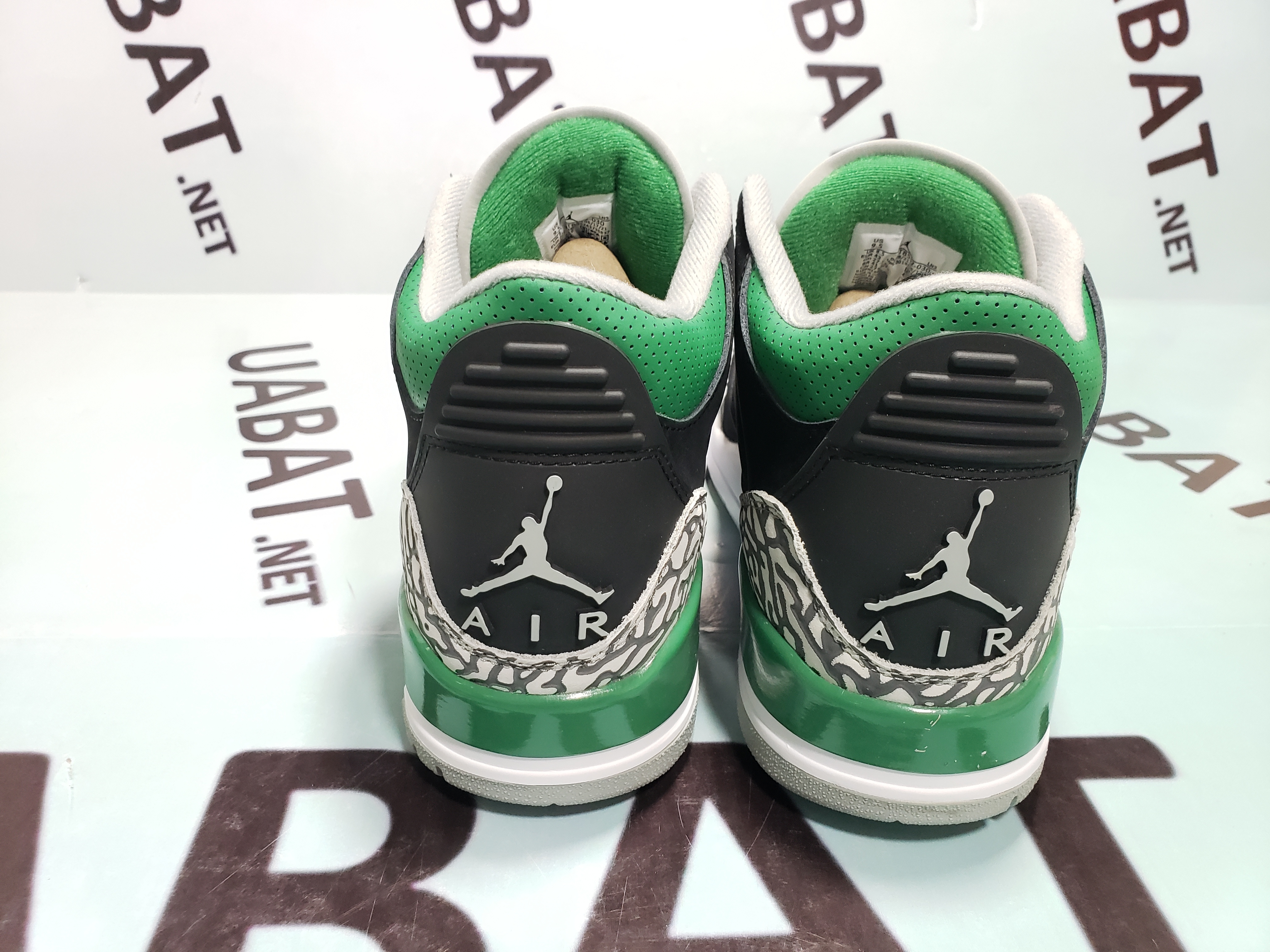 Uabat Jordan 3 Retro Pine Green, CT8532-030