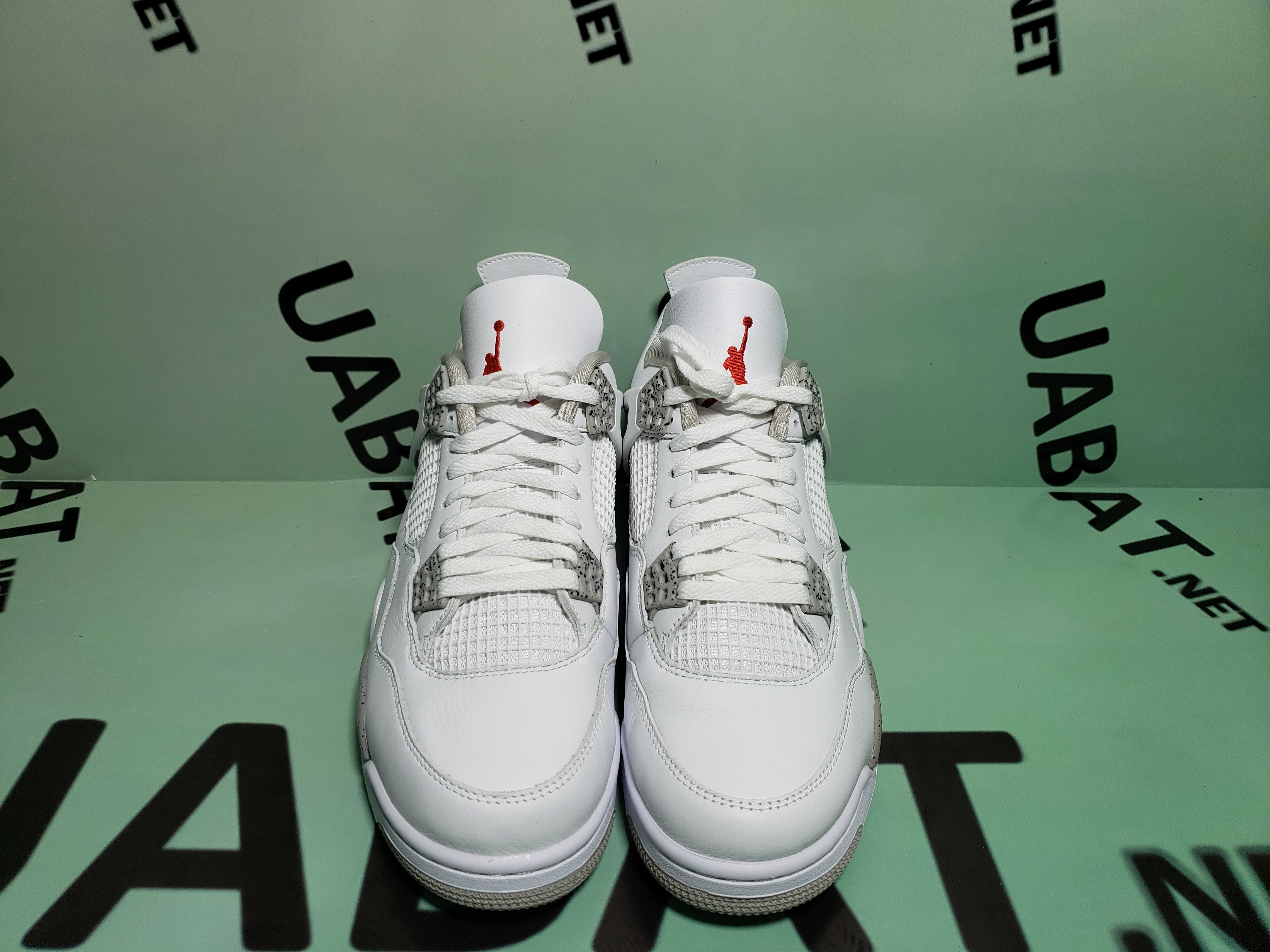 Uabat Jordan 4 Retro White Oreo (2021), CT8527-100