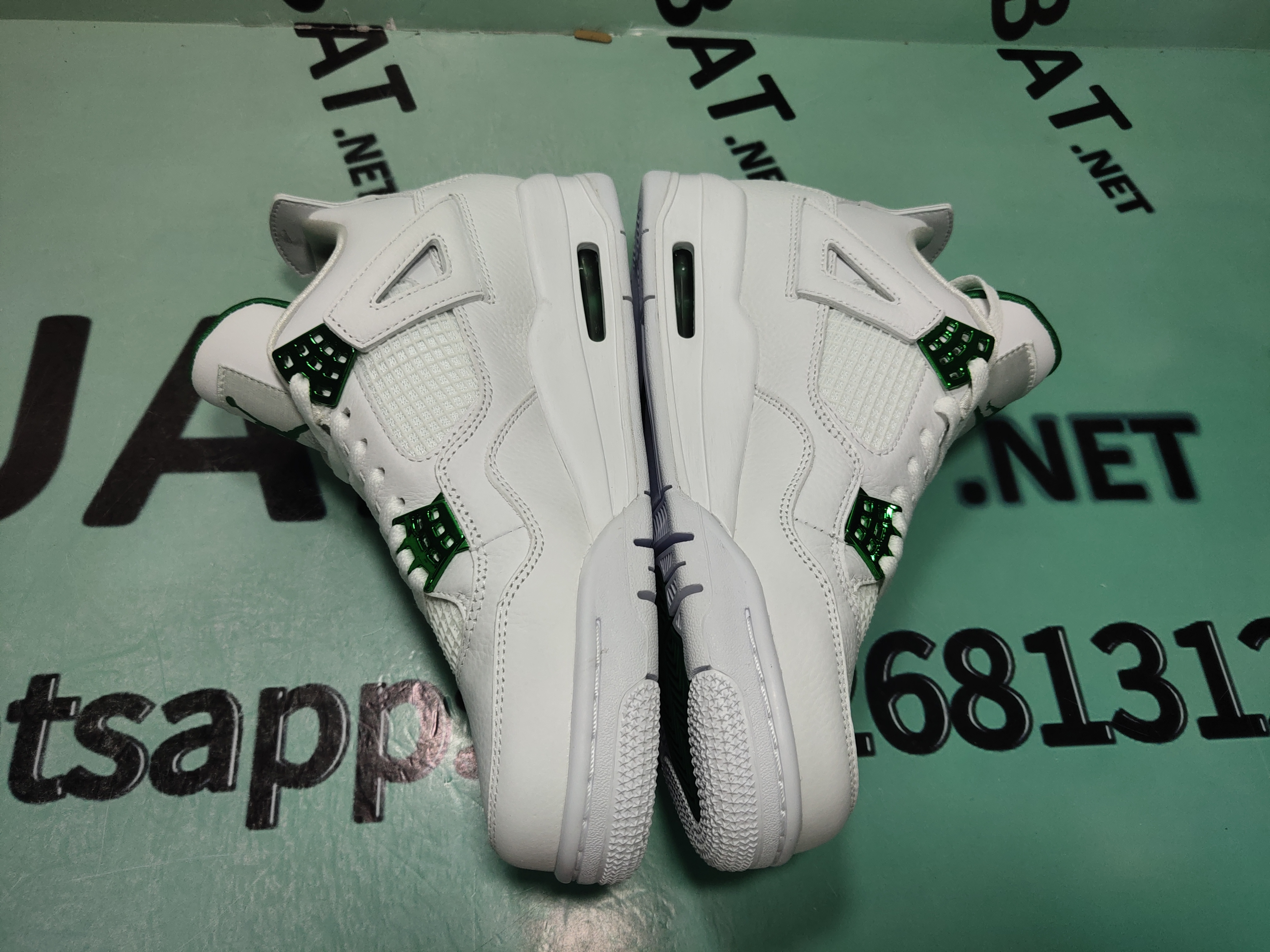 Uabat Jordan 4 Retro Metallic Green, CT8527-113