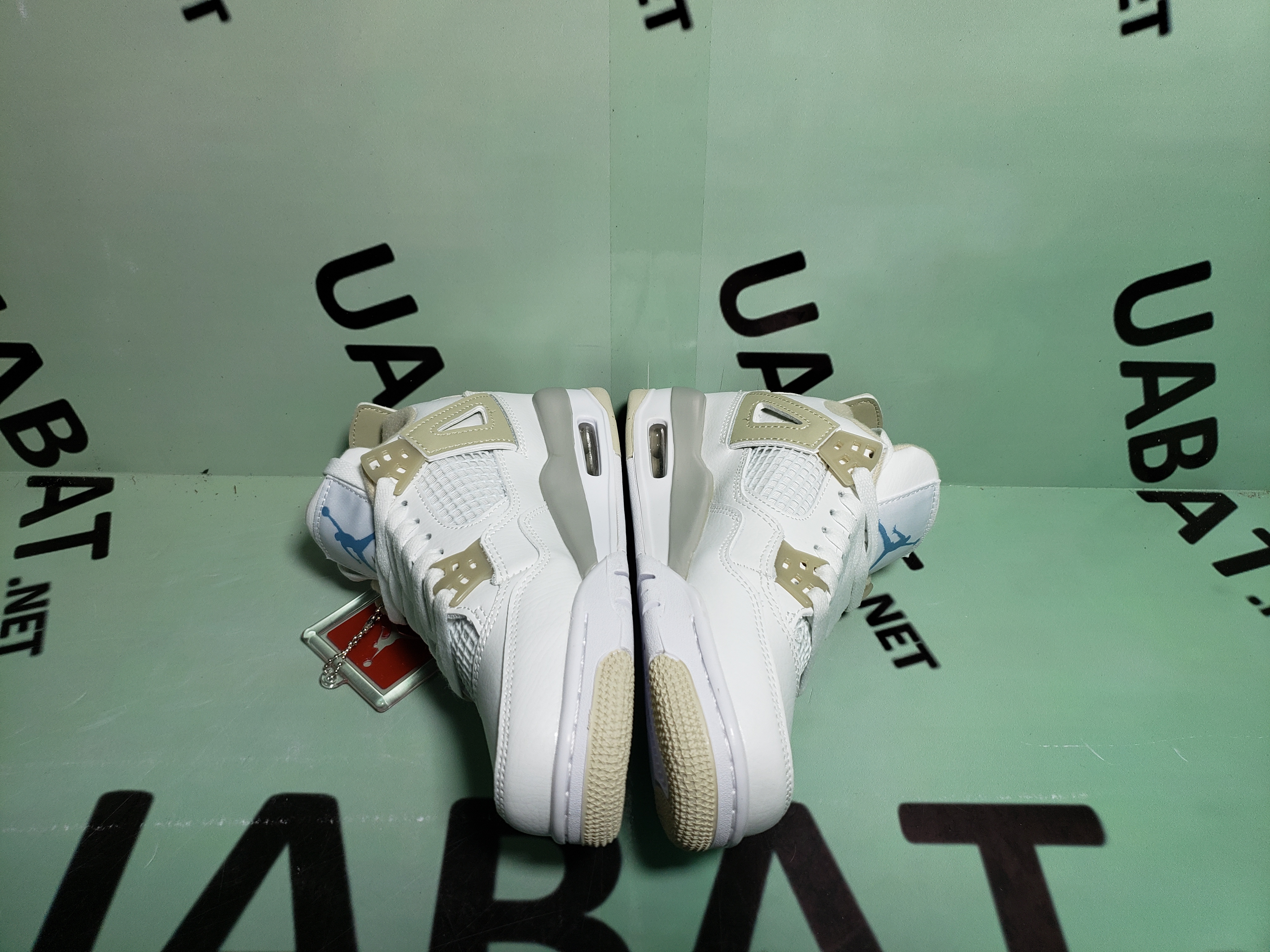 Uabat Jordan 4 Retro Sand Linen, 487724-118