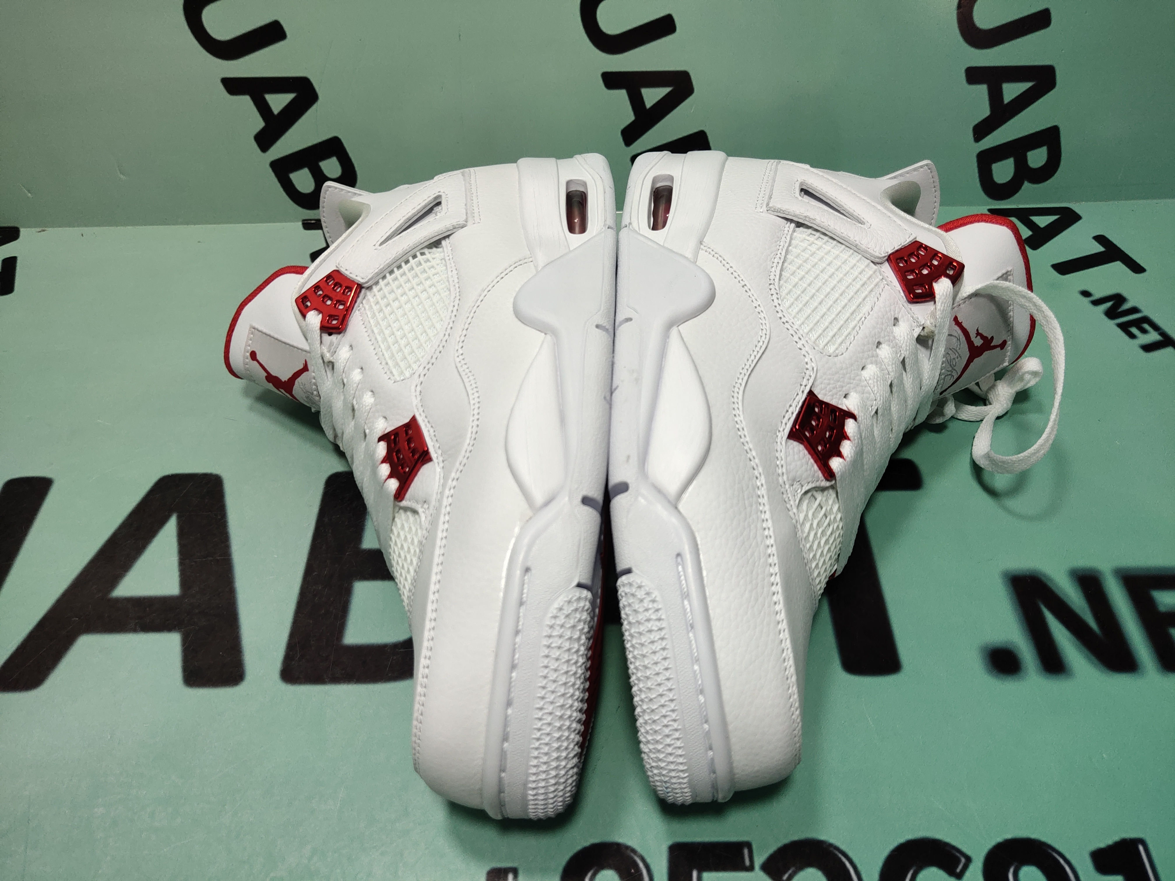 Uabat Jordan 4 Retro Metallic Red, CT8527-112