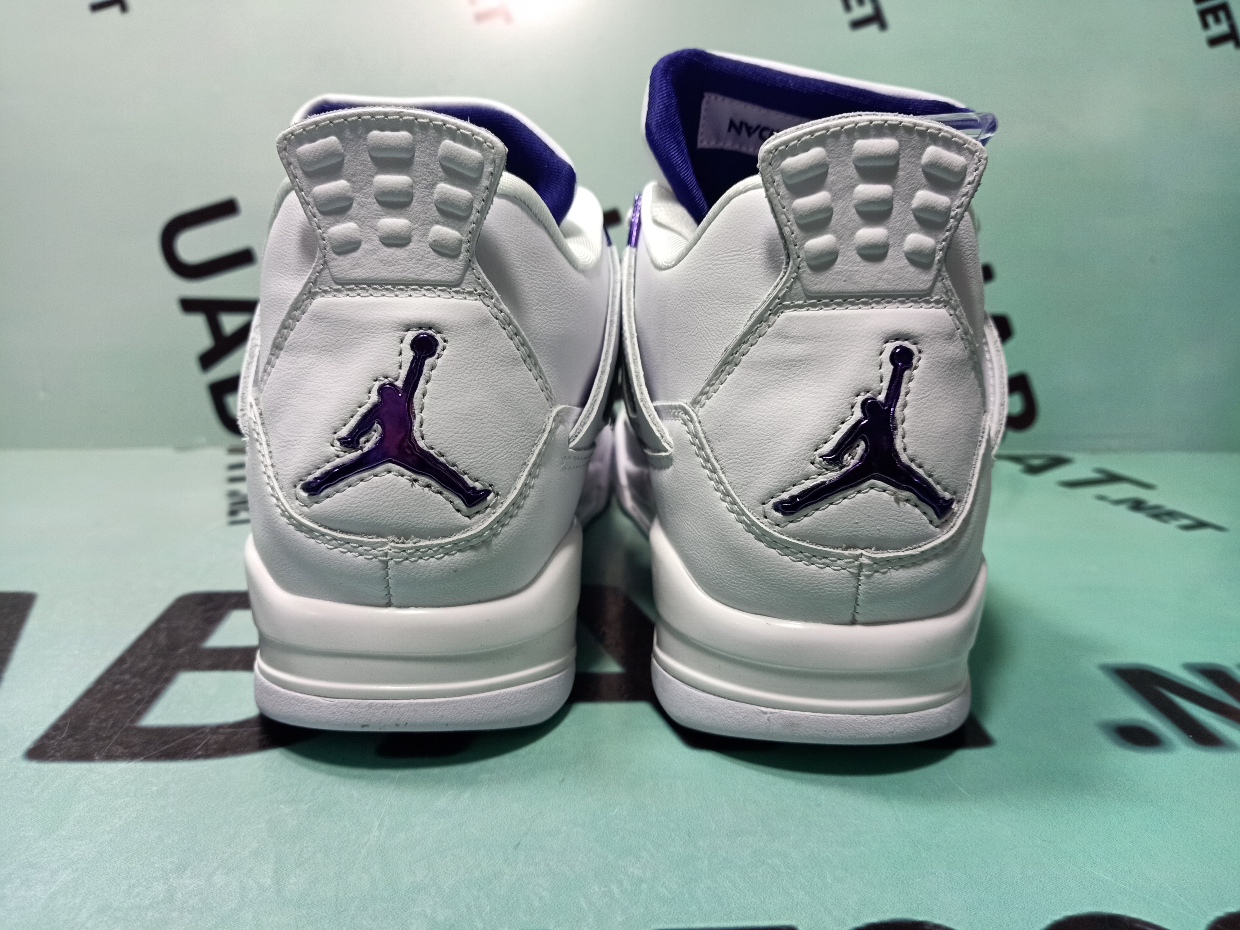 Uabat Jordan 4 Retro Metallic Purple, CT8527-115