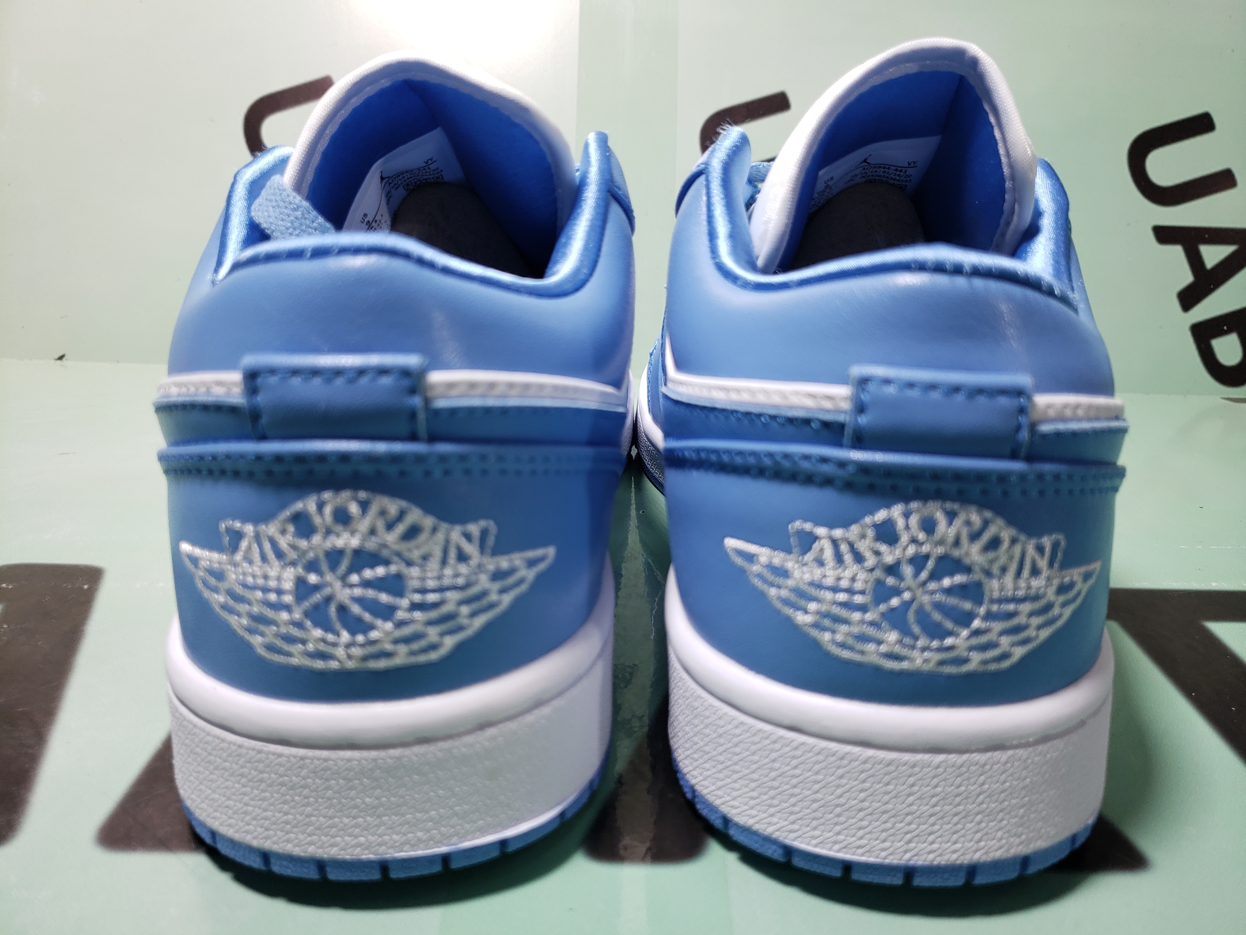 OG Air Jordan 1 Low UNC, AO9944-441