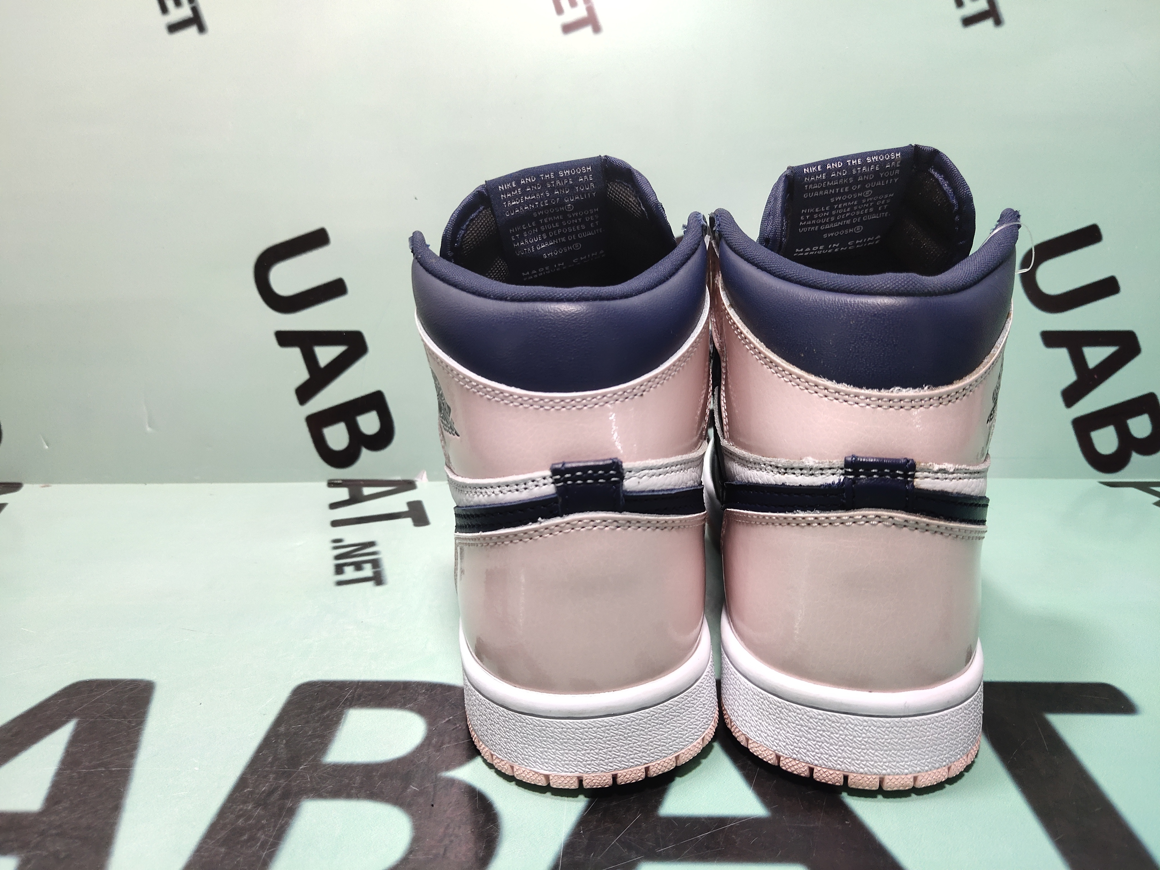 Uabat Jordan 1 High Atmosphere, DD9335-641