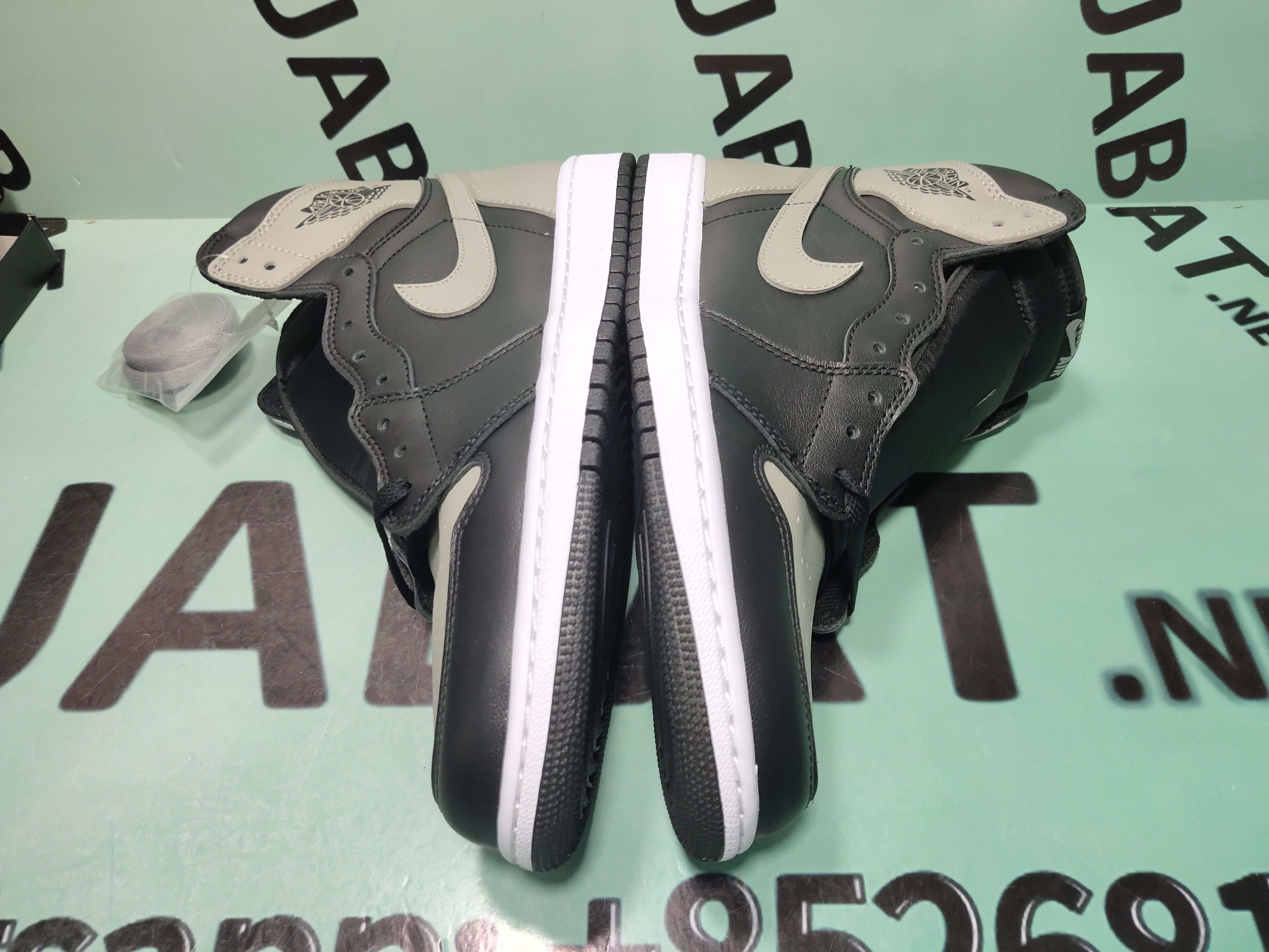 OG Jordan Retro 1 High OG Sahdow, 555088-013