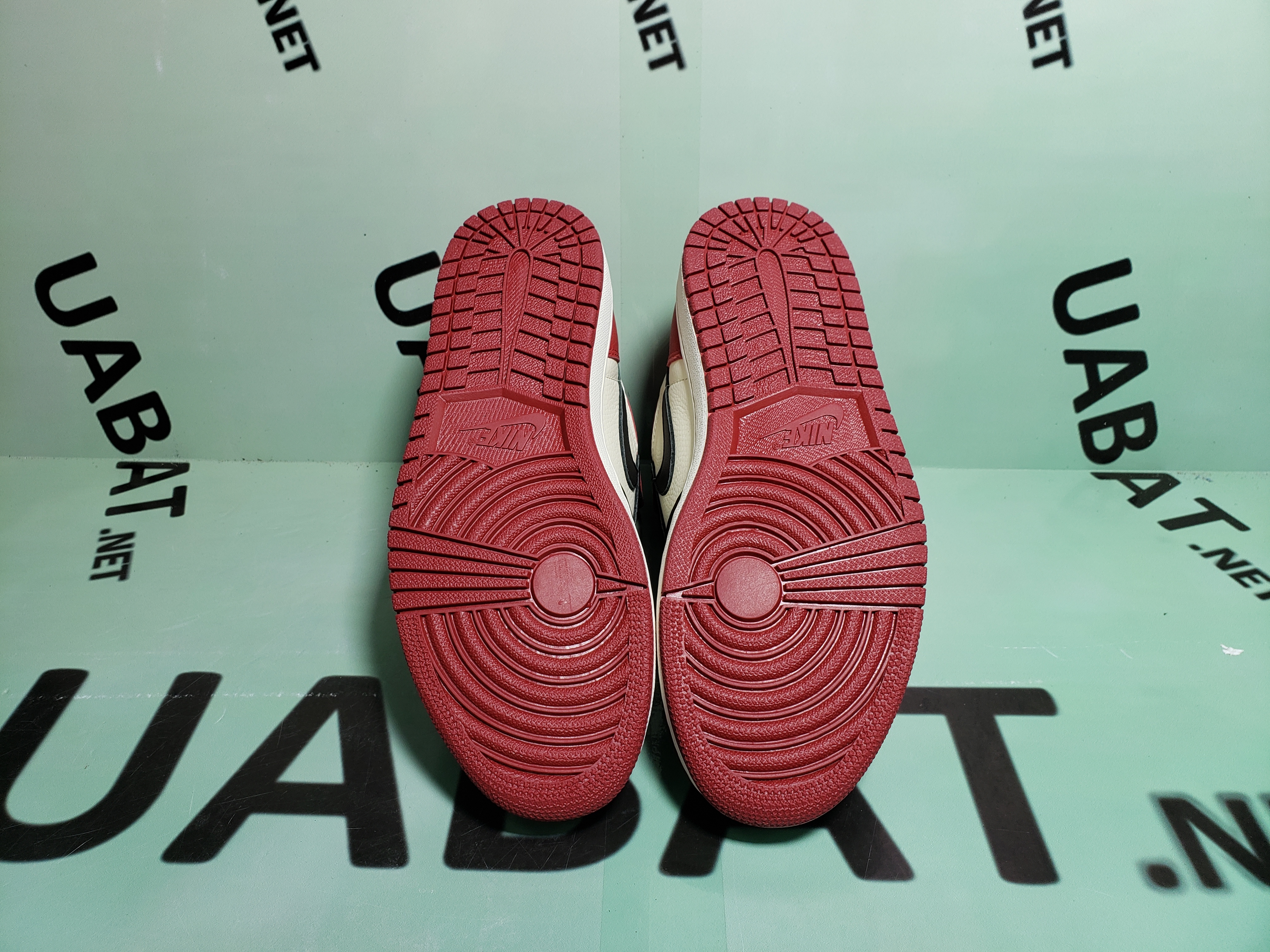 OG Jordan 1 High OG Bred Toe, 555088-610