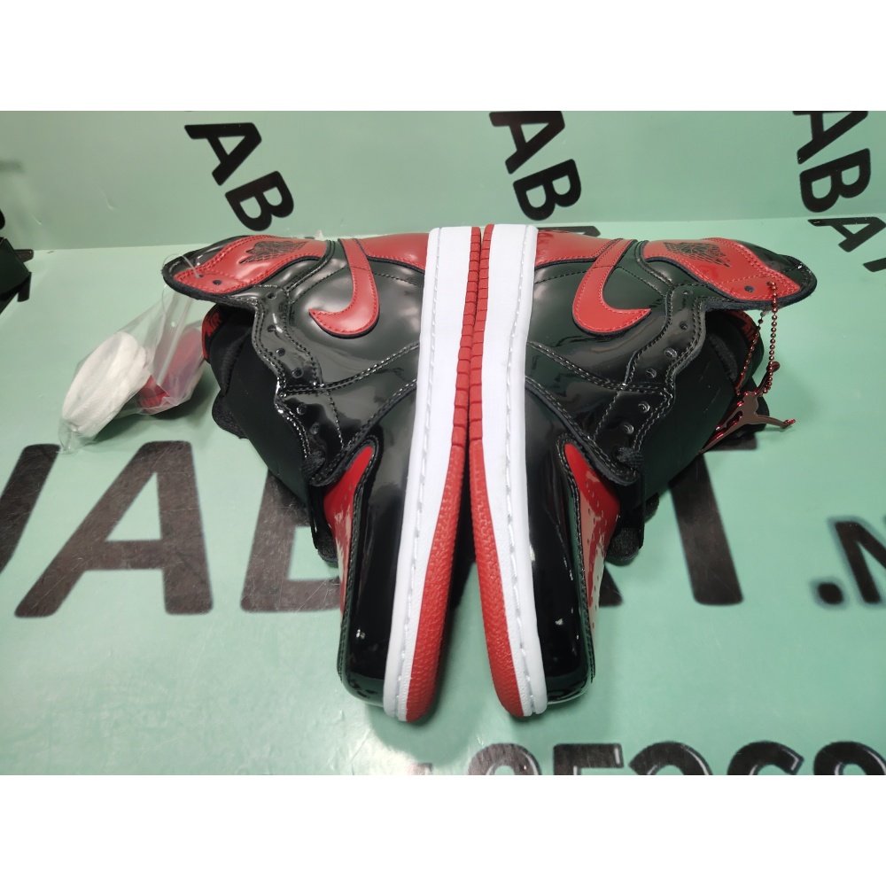 OG Jordan 1 Retro High OG Patent Bred, 555088-063