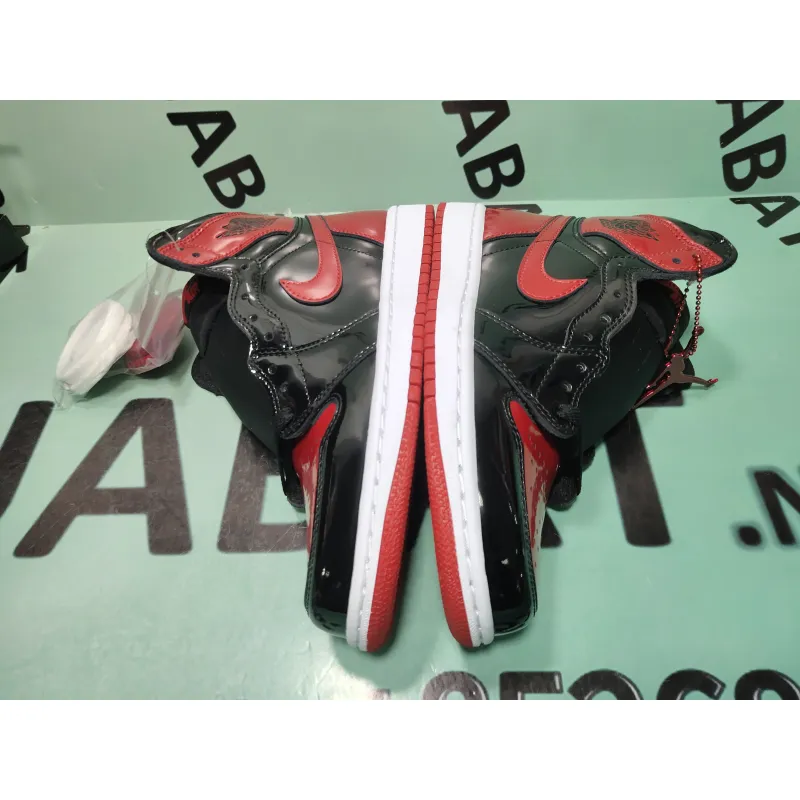 OG Jordan 1 Retro High OG Patent Bred, 555088-063