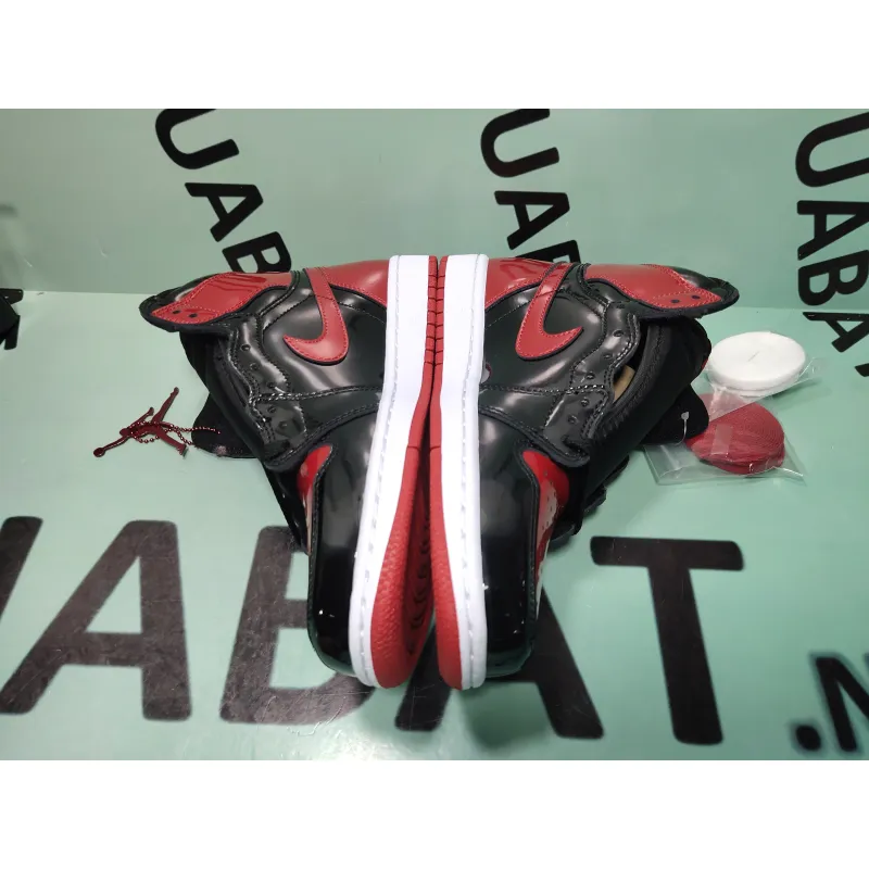 OG Jordan 1 Retro High OG Patent Bred, 555088-063