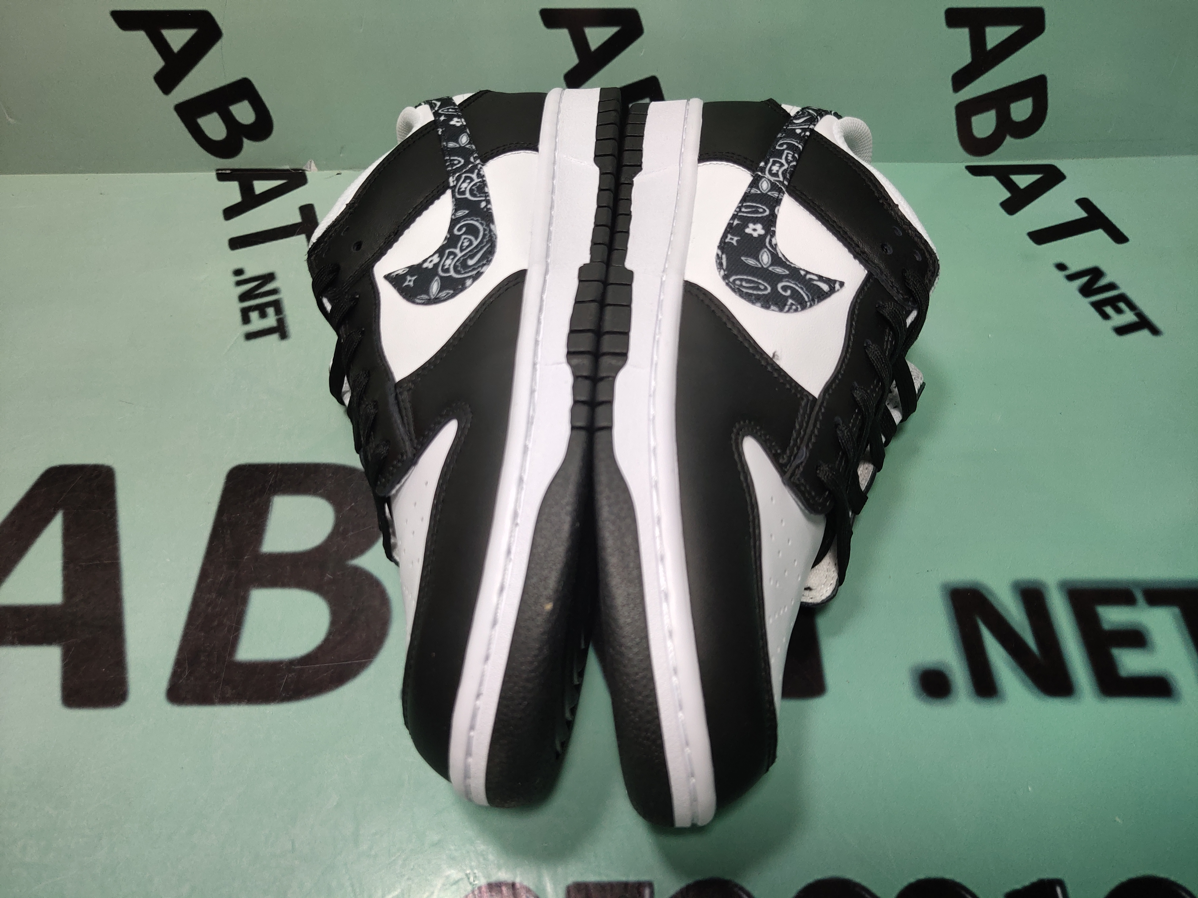 OG Dunk Low Black Paisley, DH4401-100