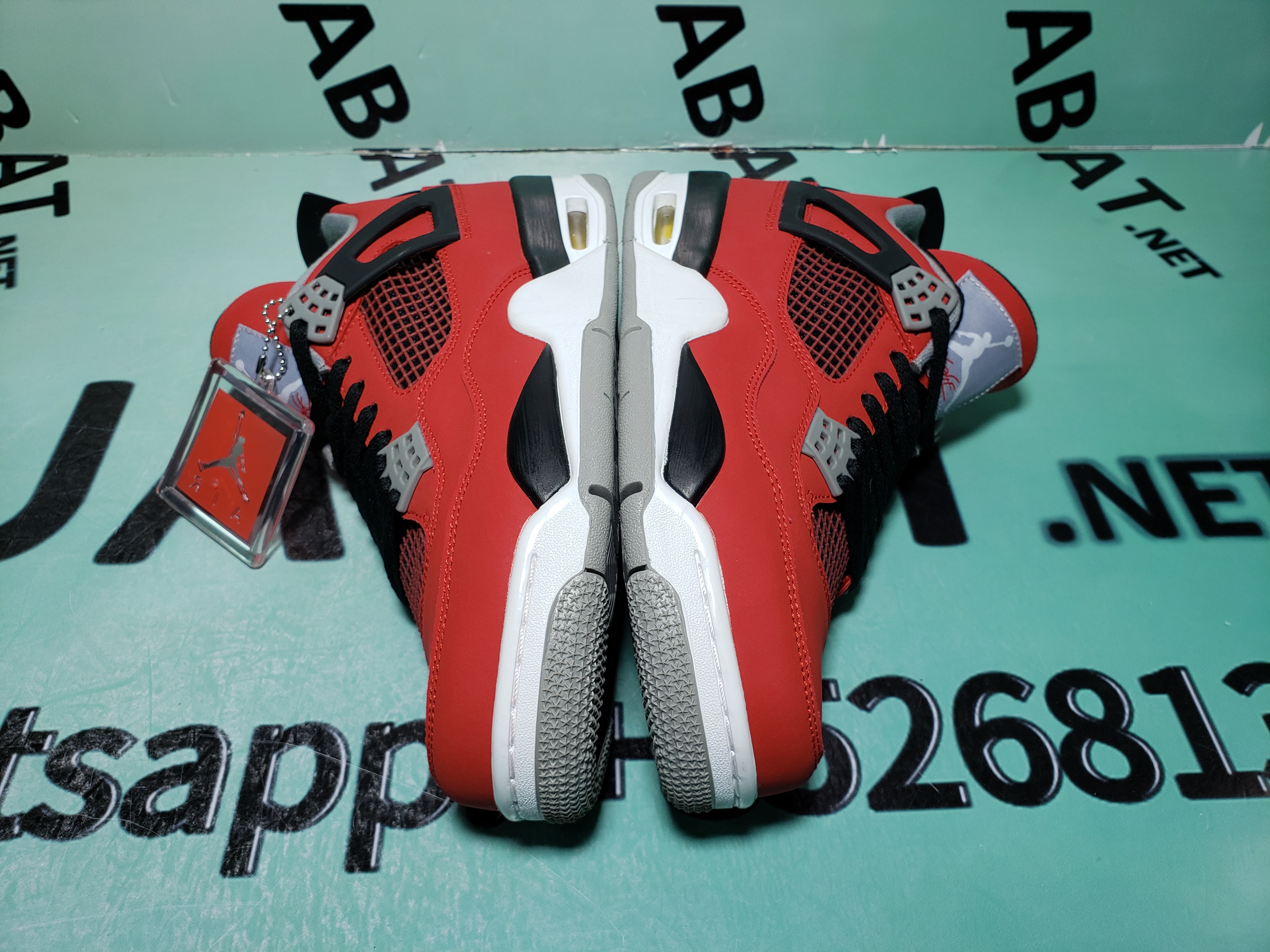 Uabat Jordan 4 Retro Toro Bravo, 308497-603