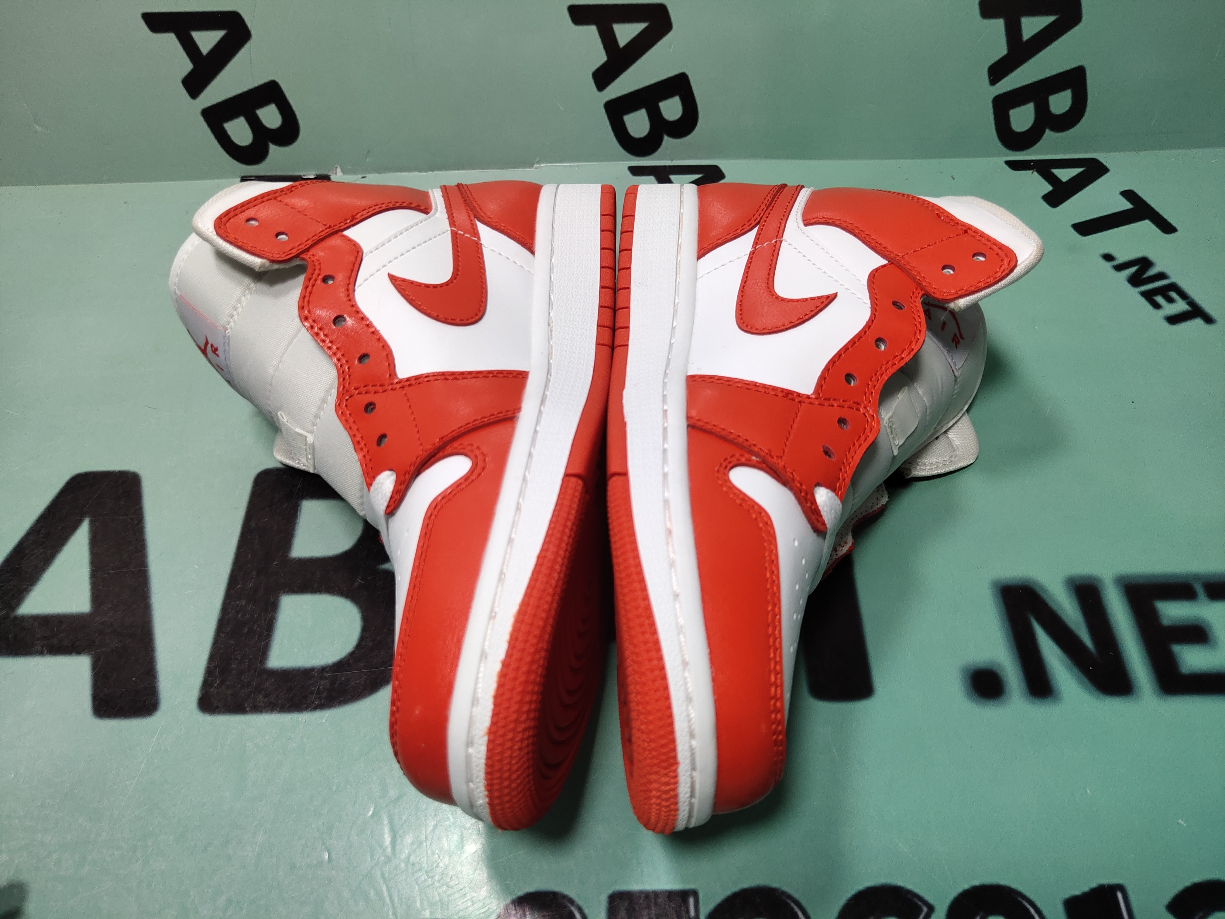OG Jordan 1 Mid Syracuse, BQ6472-116