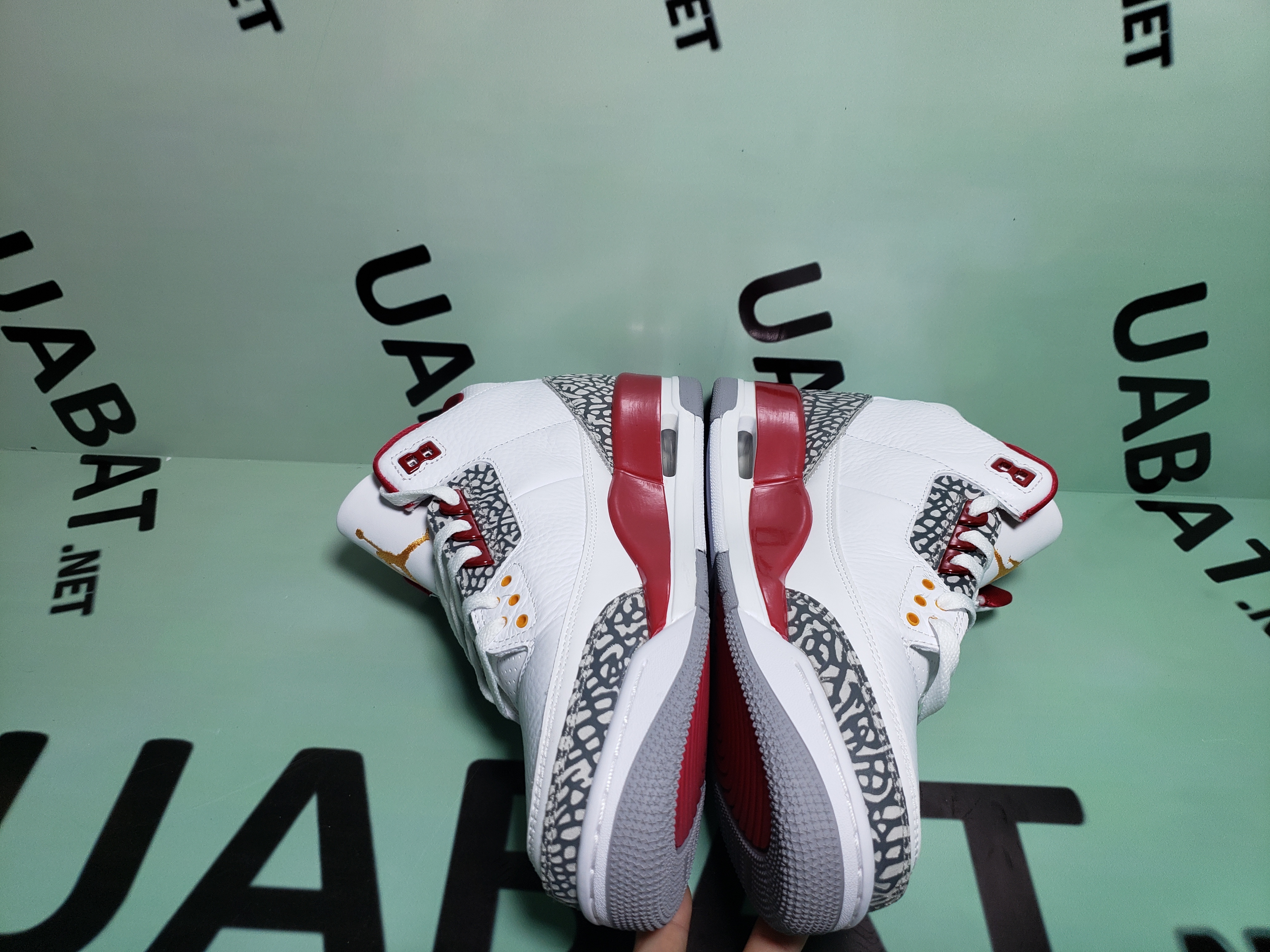 Uabat Jordan 3 Retro Cardinal Red, CT8532-126