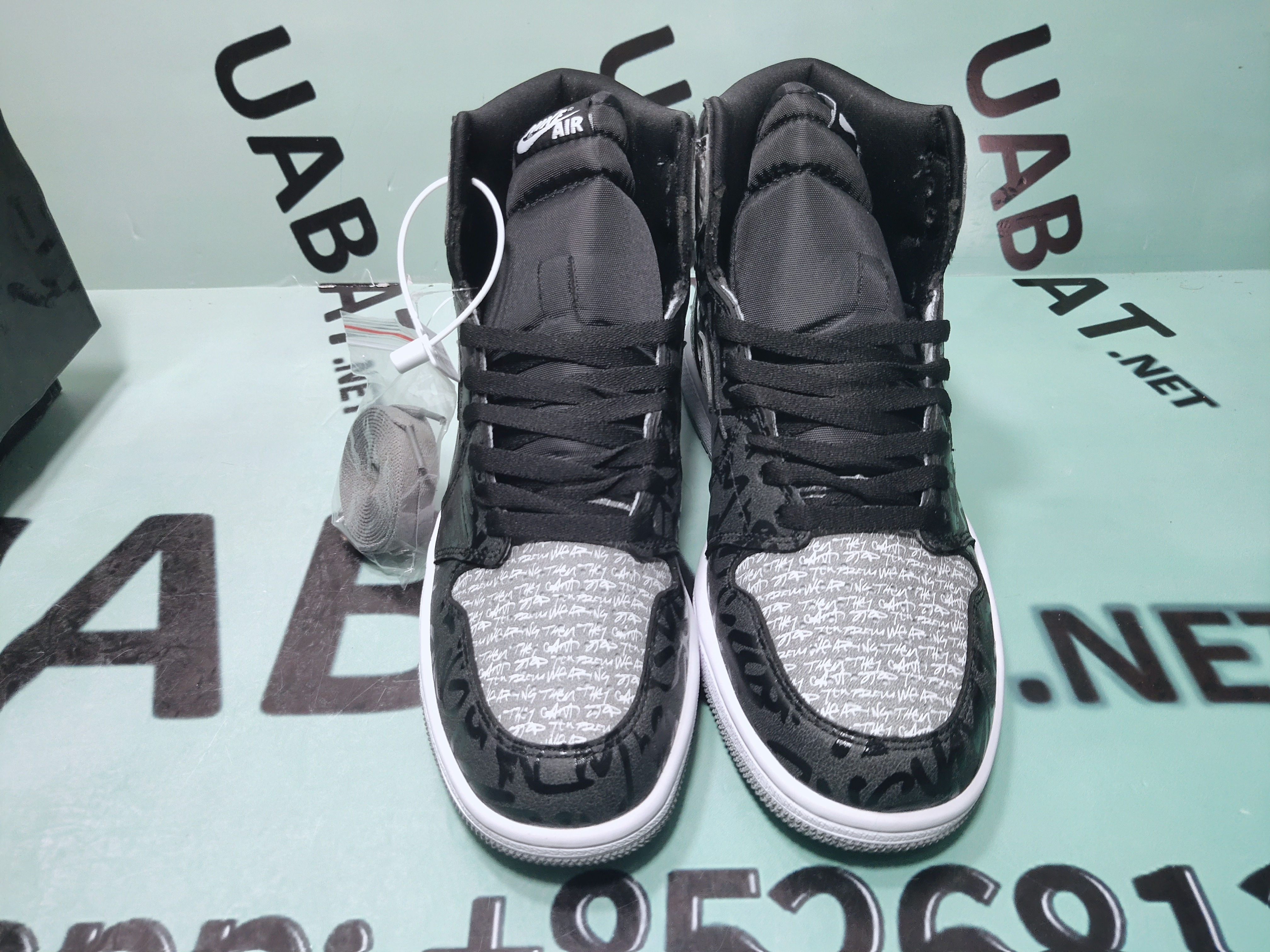 OG Air Jordan 1 Retro High Rebellionaire, 555088-036