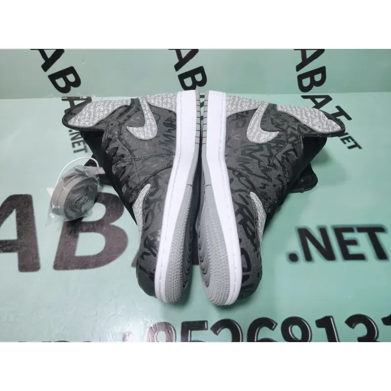 OG Air Jordan 1 Retro High Rebellionaire, 555088-036