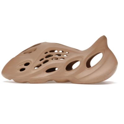 OG Yeezy Foam RNNR Ochre, GW3354   01