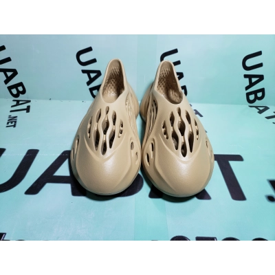 OG Yeezy Foam RNNR Ochre, GW3354   02
