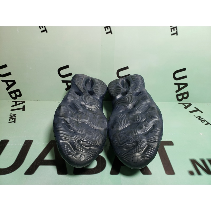 OG Yeezy Foam RNNR Mineral Blue, GV7903   