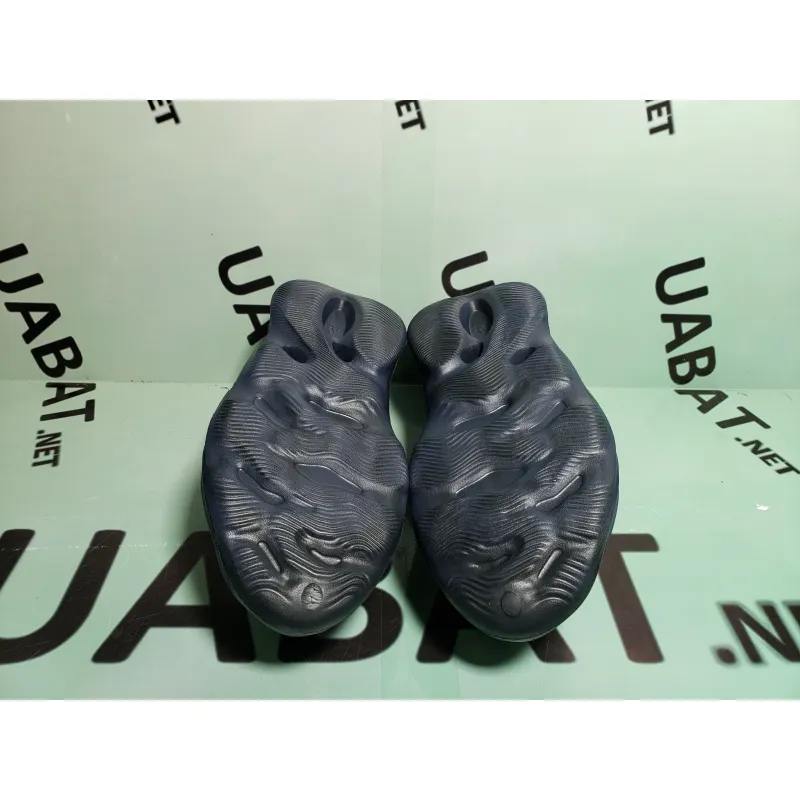 OG Yeezy Foam RNNR Mineral Blue, GV7903   