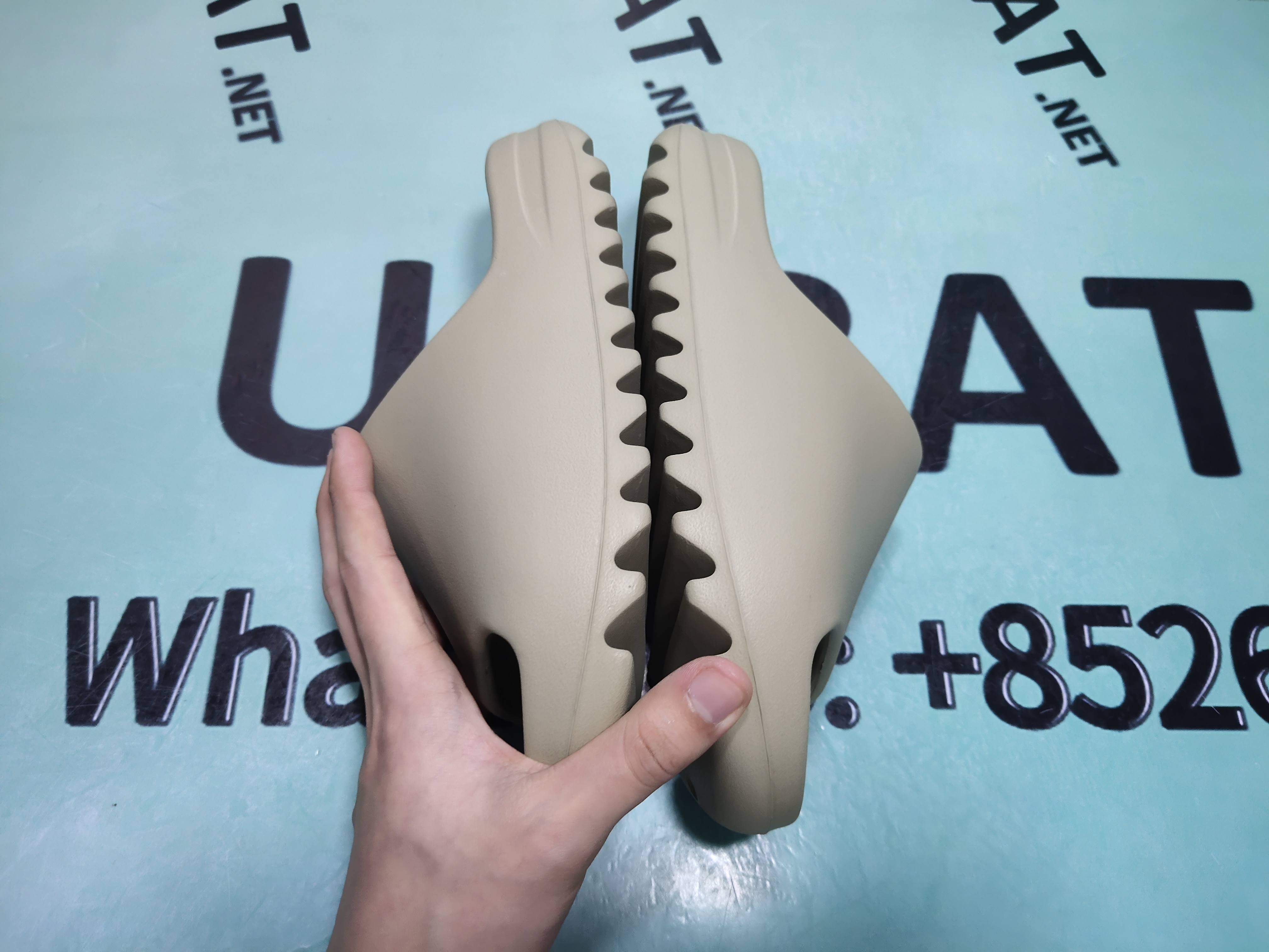 OG Yeezy Slide Pure (Restock Pair), GW1934