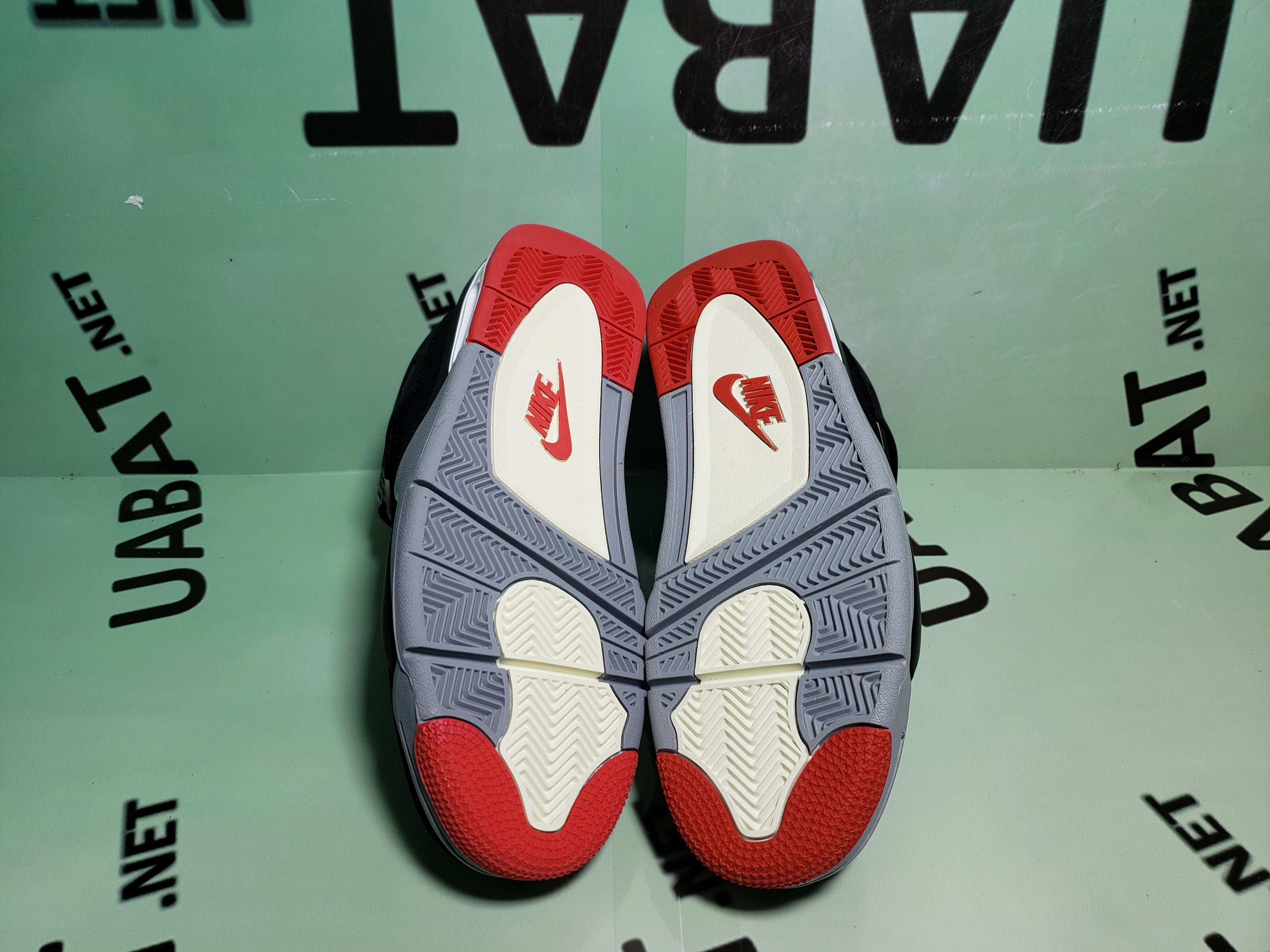 OG Jordan 4 Retro Bred ,308497-060