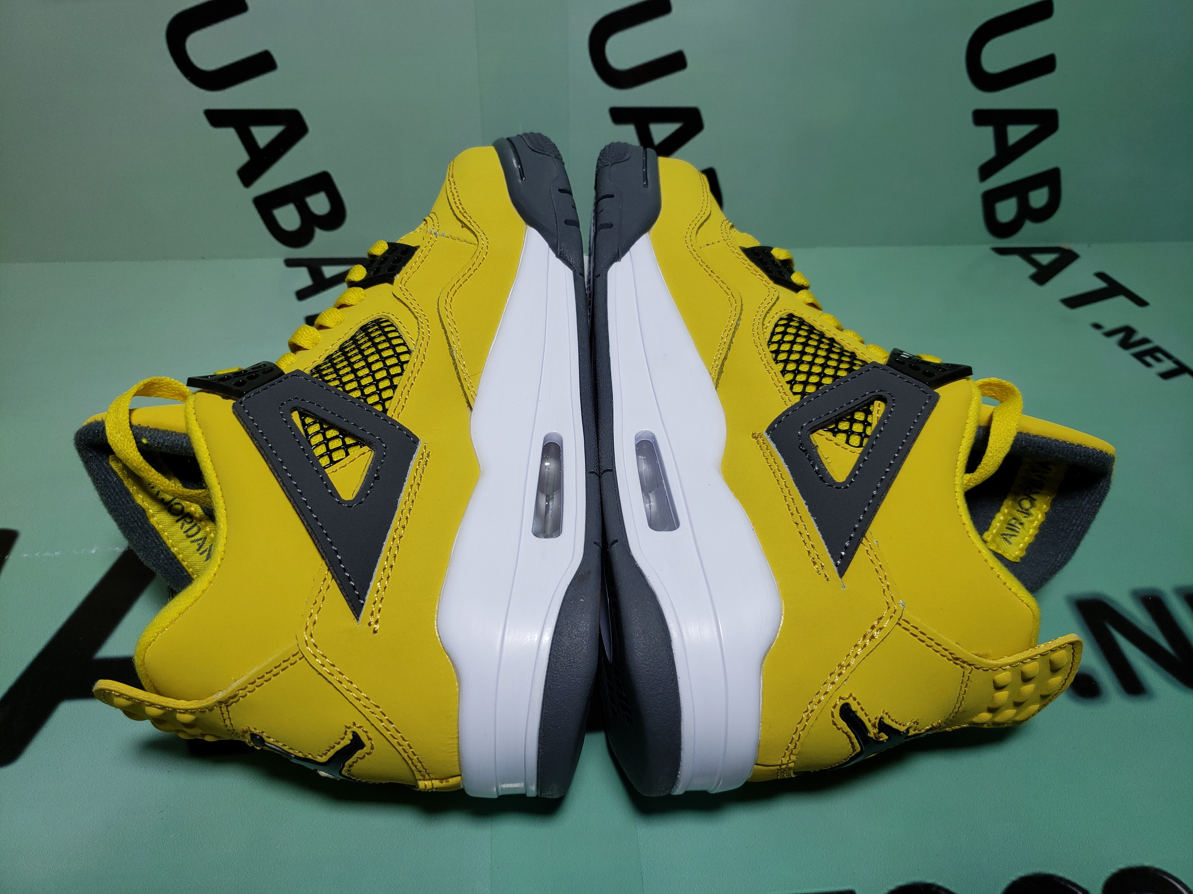 OG Jordan 4 Retro Lightning ,CT8527-700