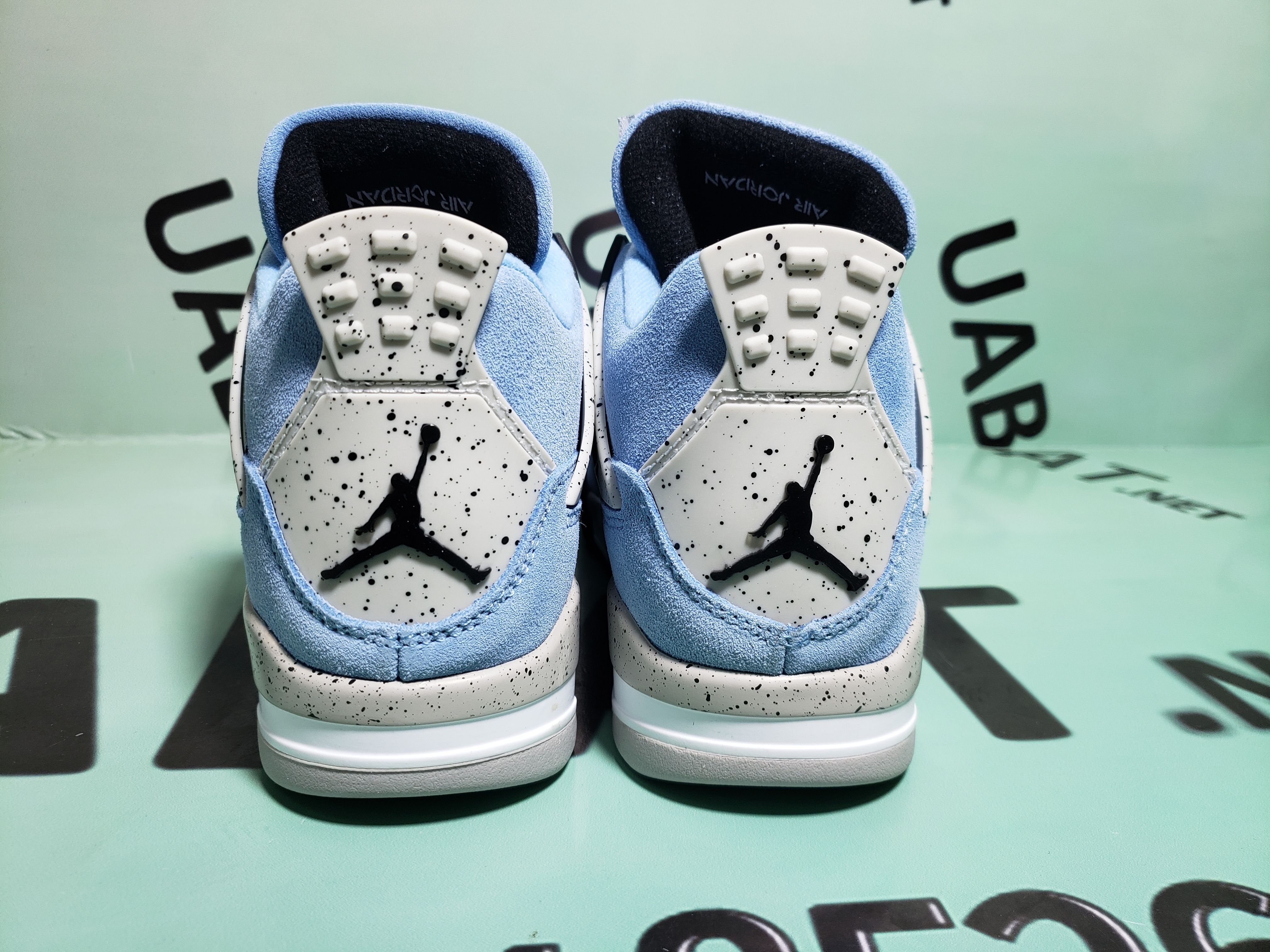 OG Jordan 4 Retro University Blue , CT8527-400