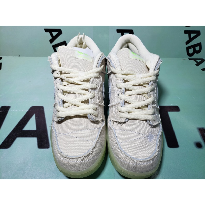 Uabat SB Dunk Low Mummy, DM0774-111