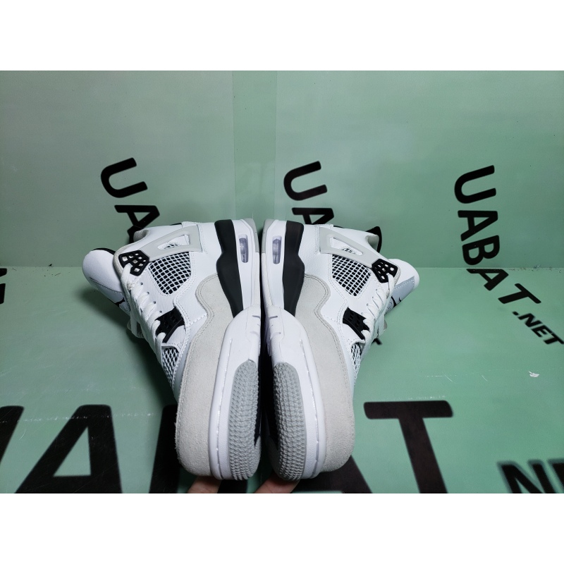 OG Jordan 4 Retro Military Black, DH6927-111