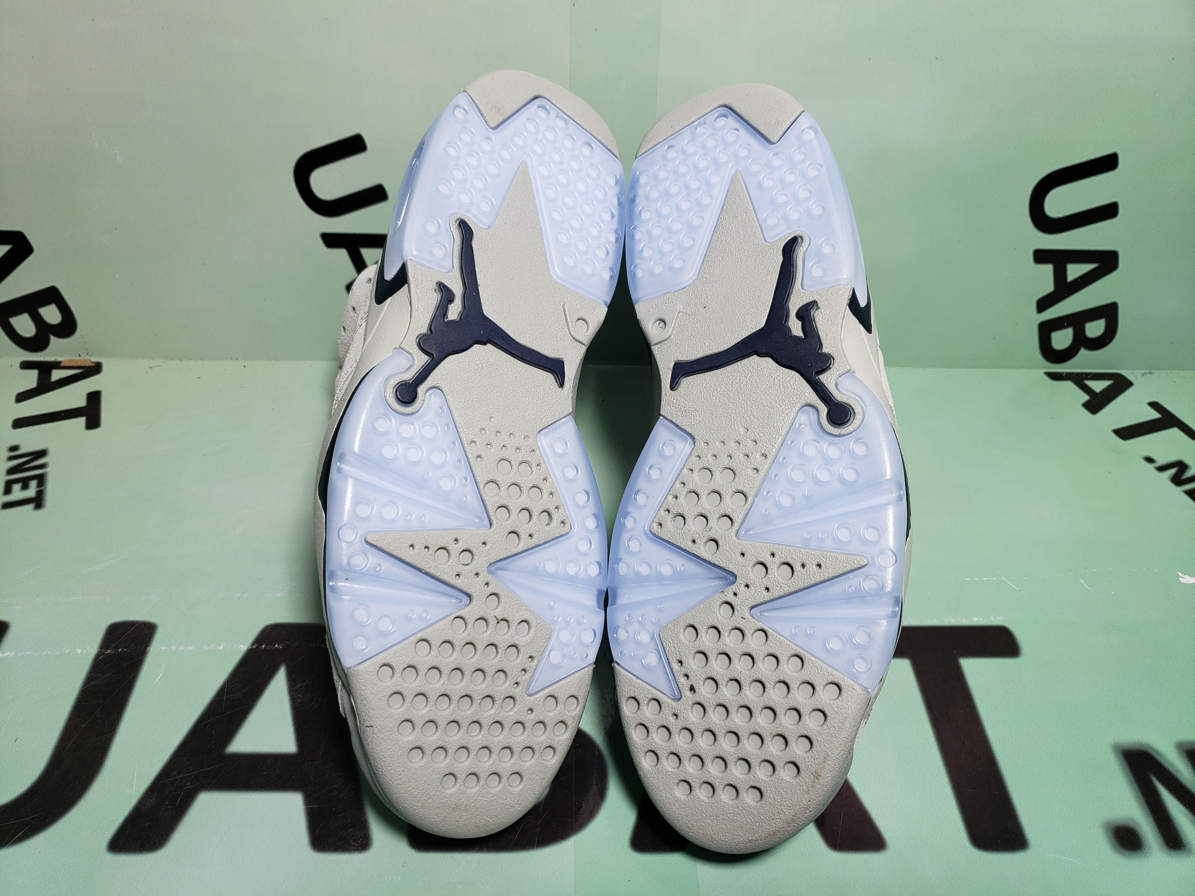 Uabat Jordan 6 GeorOGown, CT8529-012