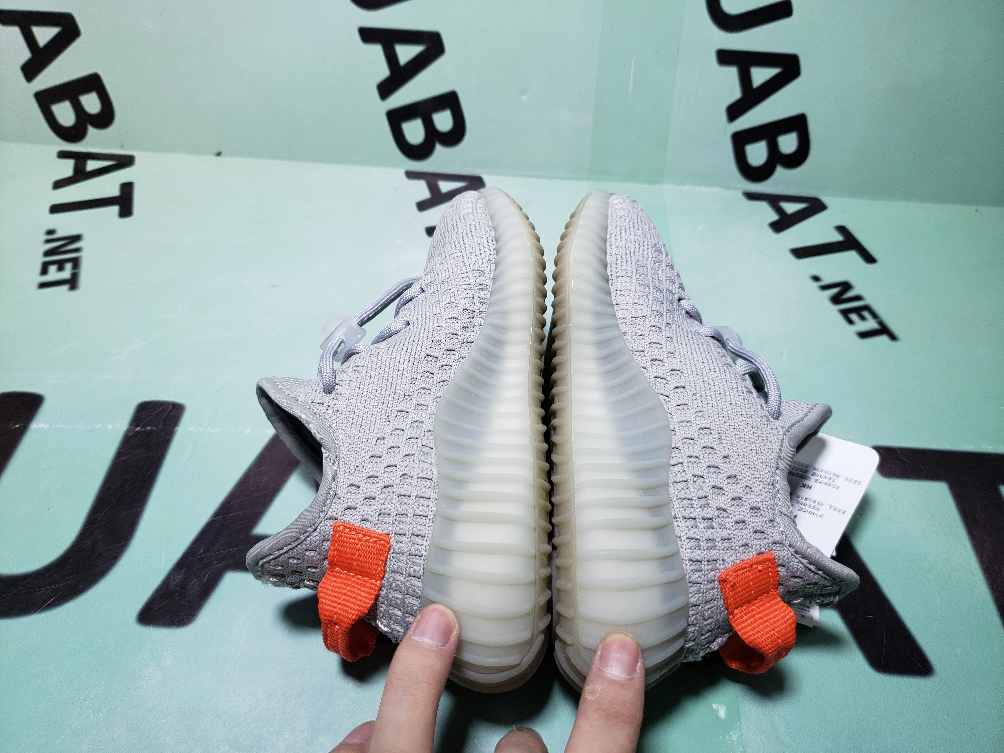 OG Kids Yeezy Boost 350 V2 Tail Light, FX9017
