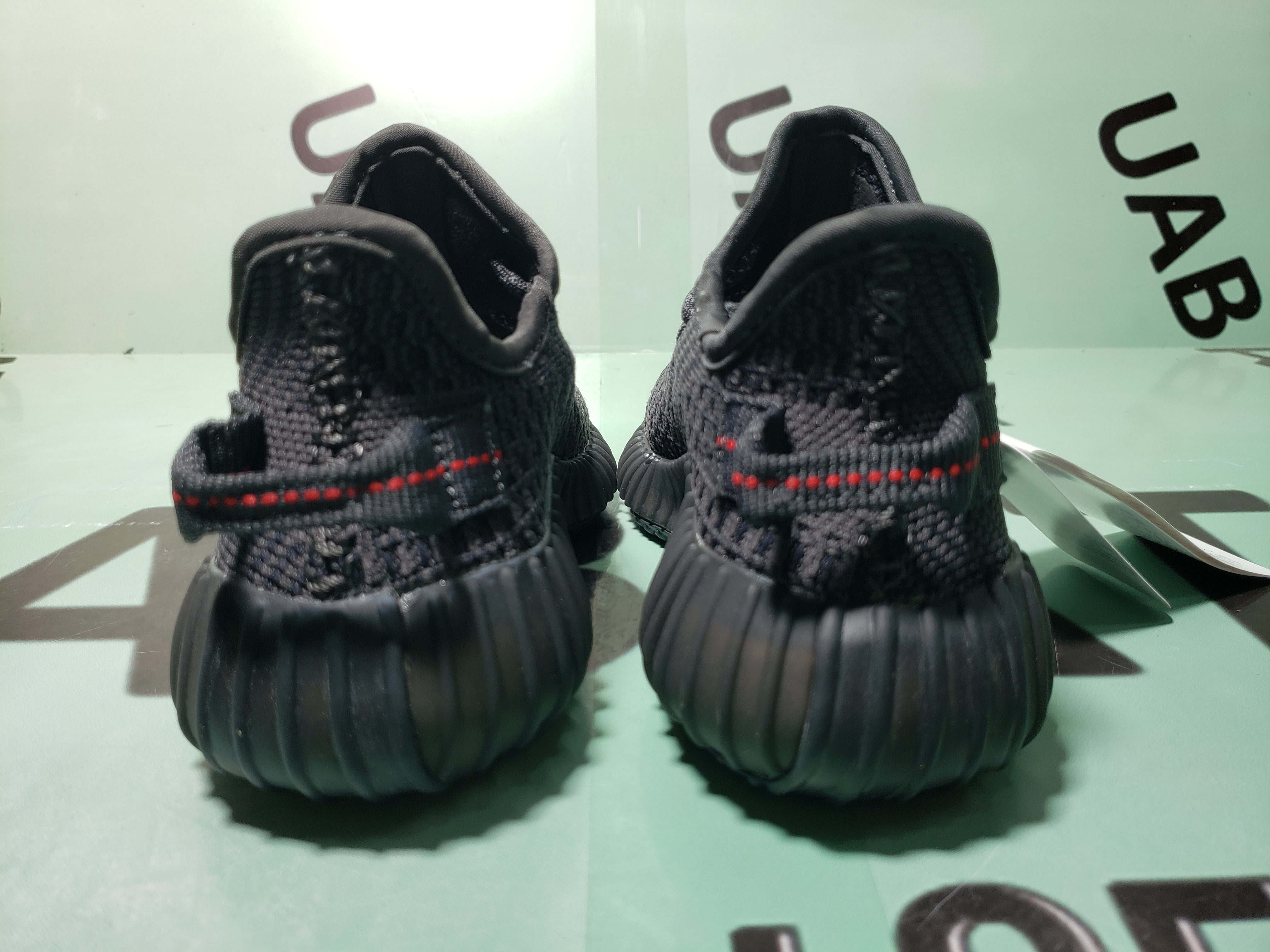 OG Kids Yeezy Boost 350 V2 Black, FU9013